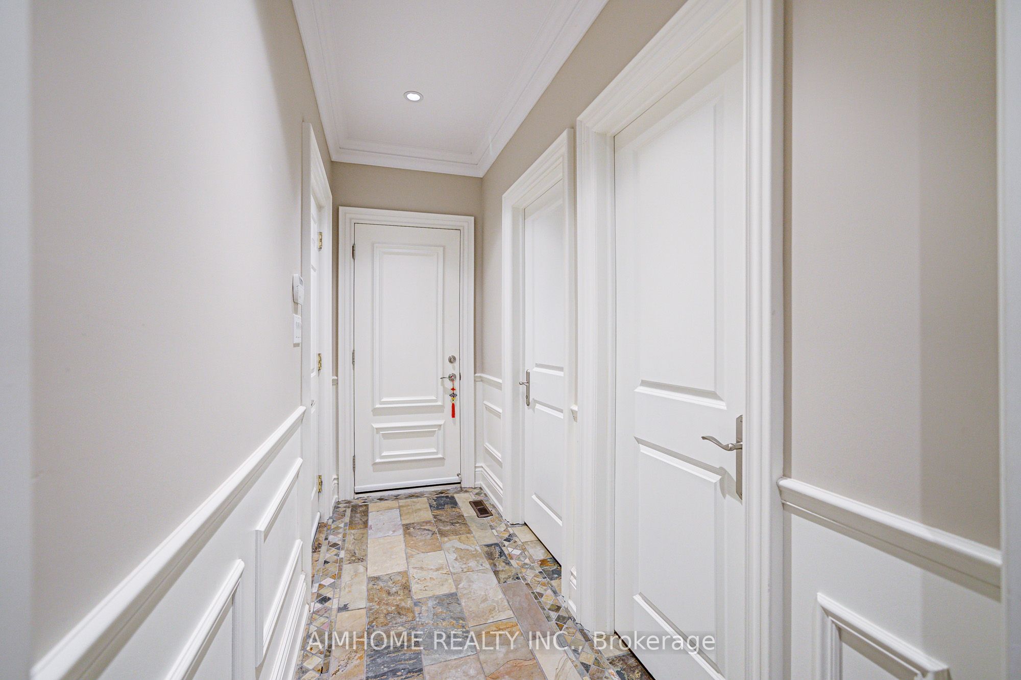 208 Florance Avenue Property Photo 11