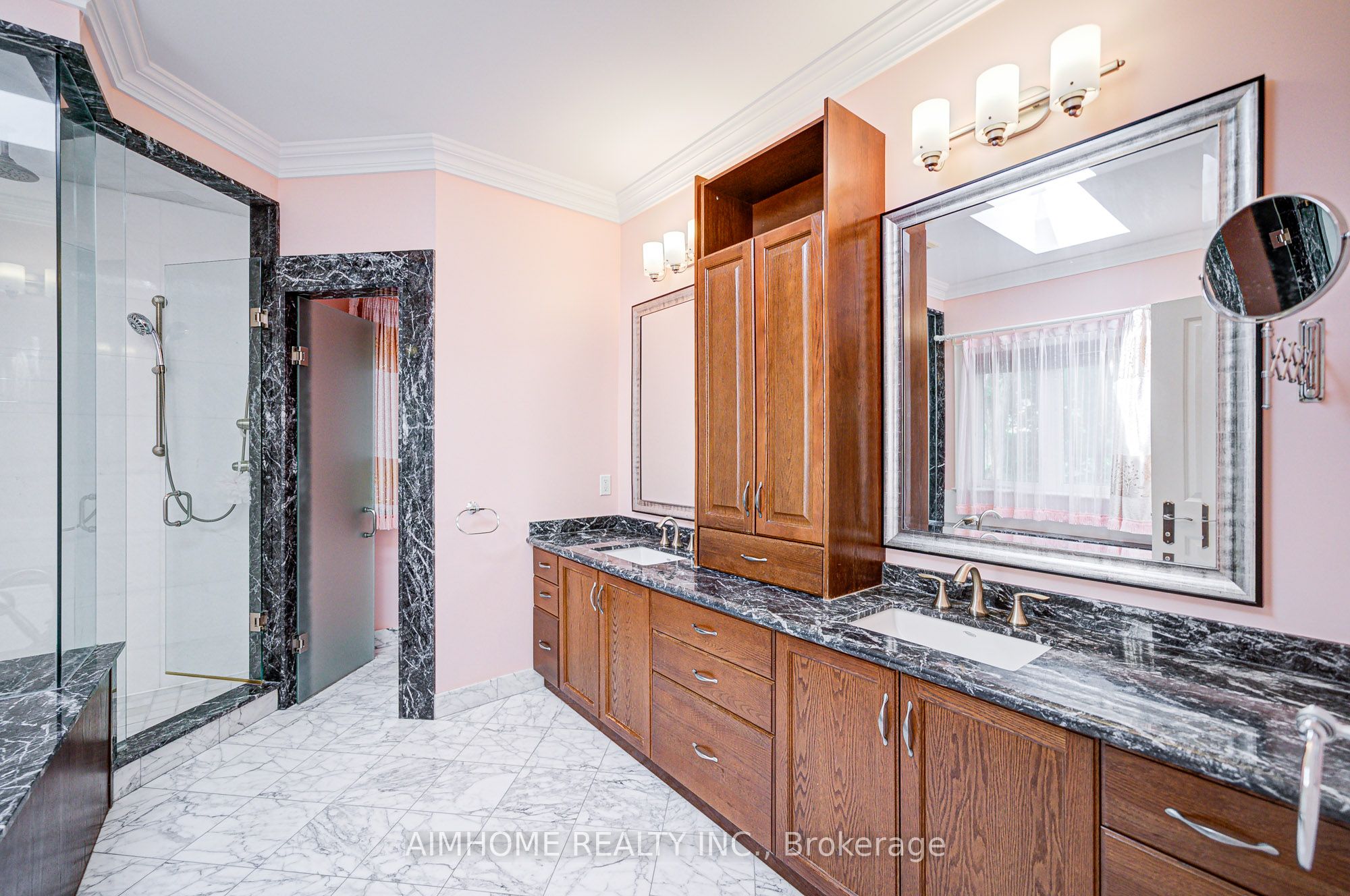 208 Florance Avenue Property Photo 21