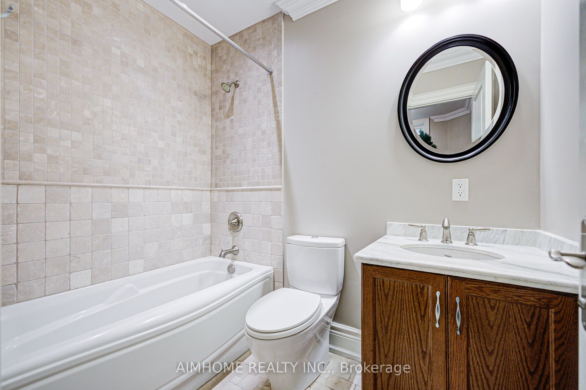 208 Florance Avenue Property Photo 29