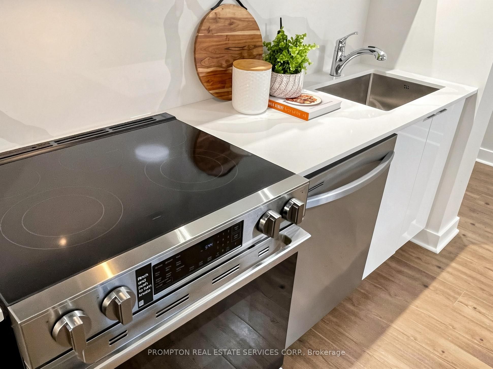 4k Spadina Avenue 1006 Property Photo 22