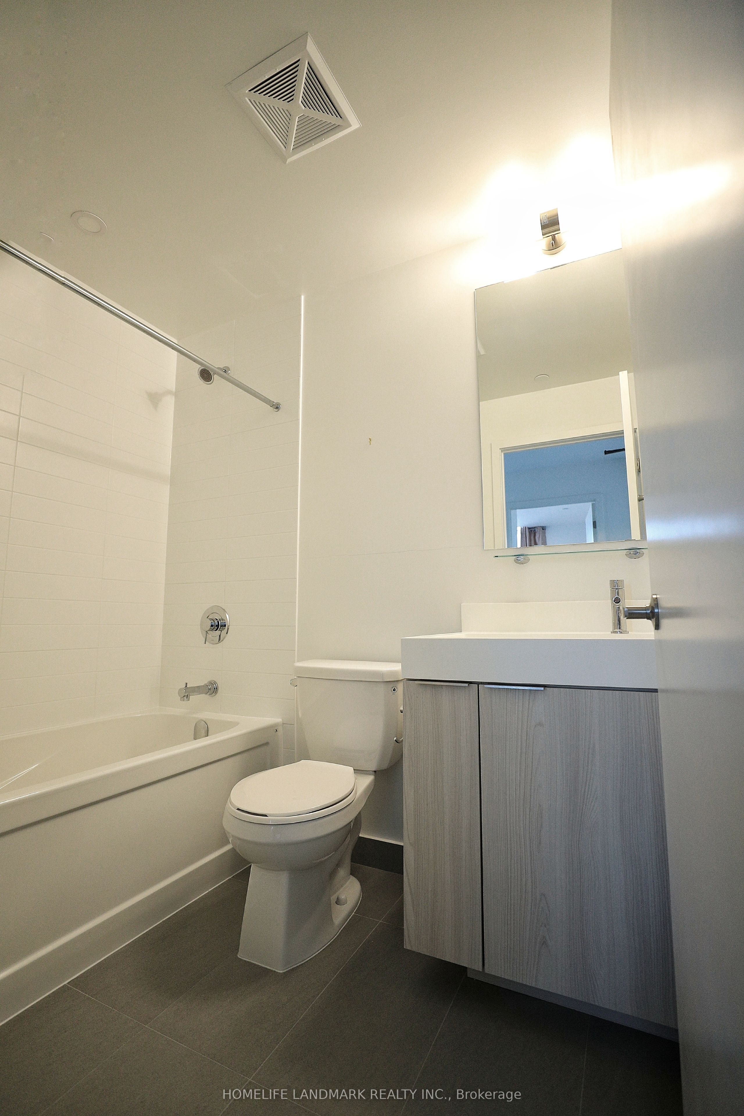 20 Tubman Avenue 2504 Property Photo 6