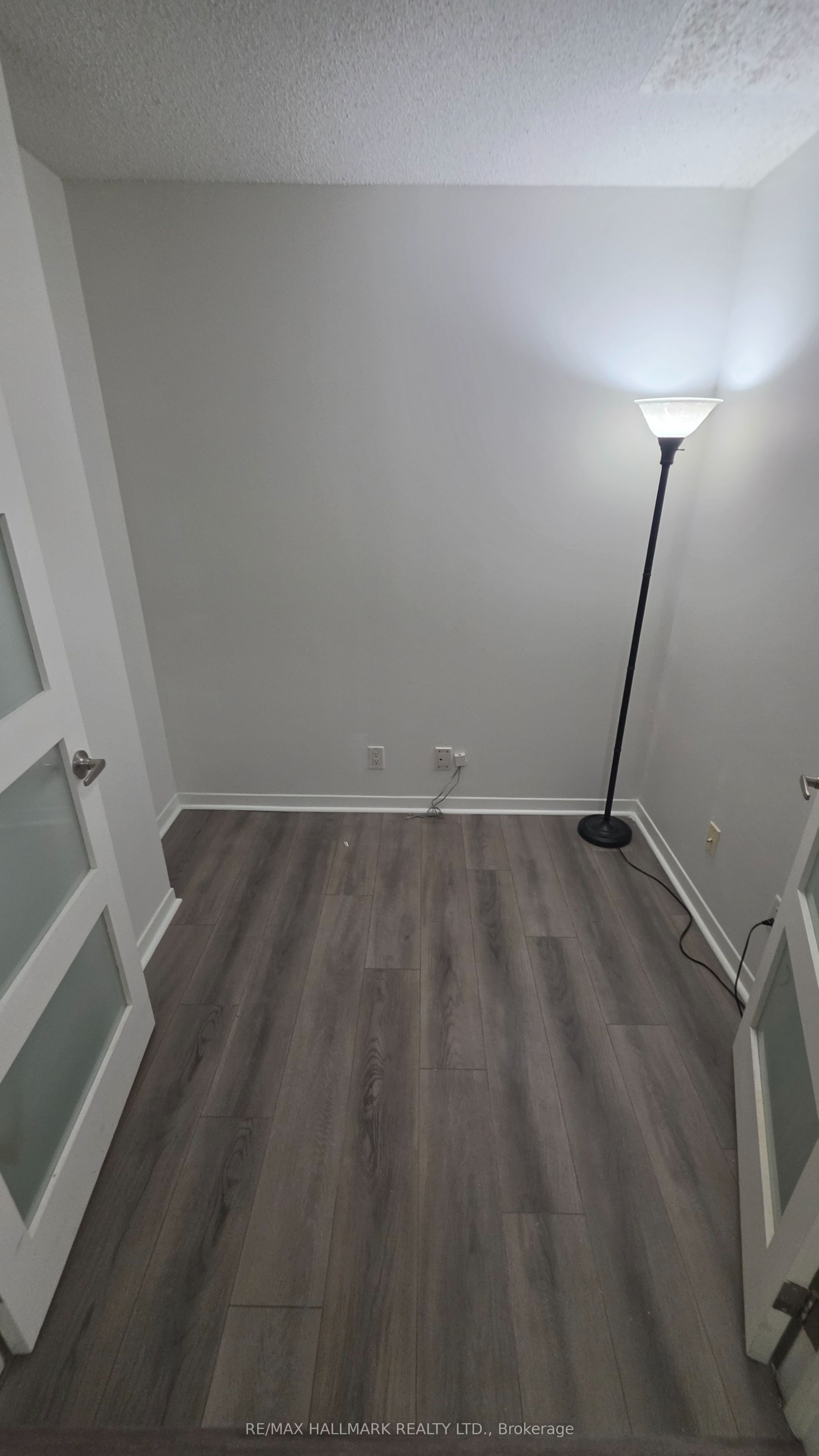 18 Yonge Street 914 Property Photo 7