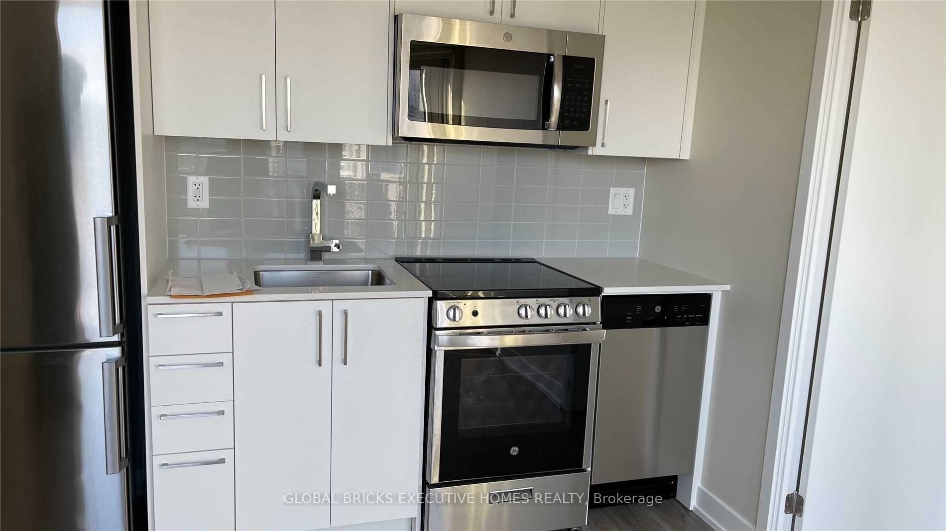 38 Monte Kwinter Court 1301 Property Photo 6