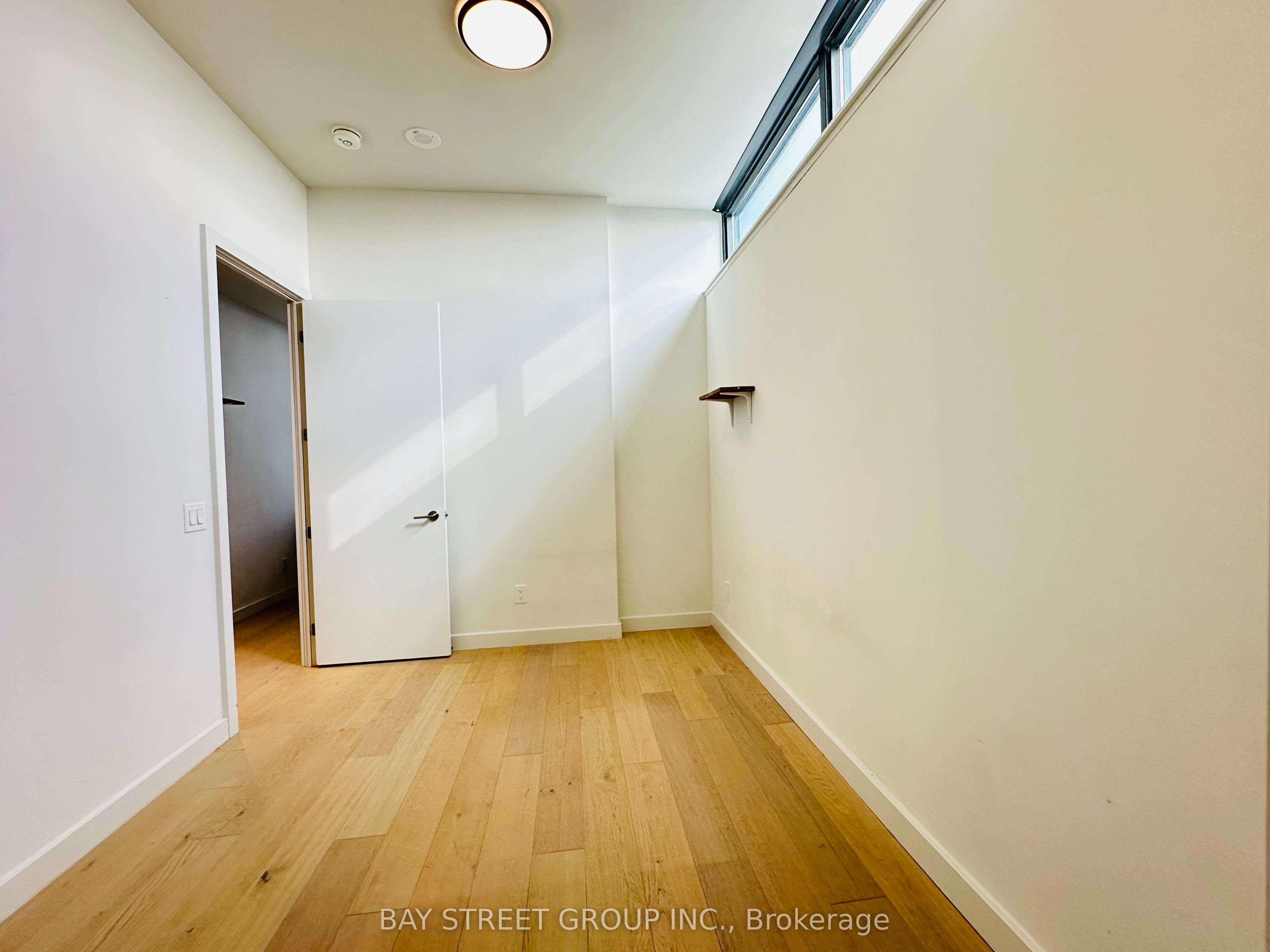 81 Wellesley Street E 2207 Property Photo 10