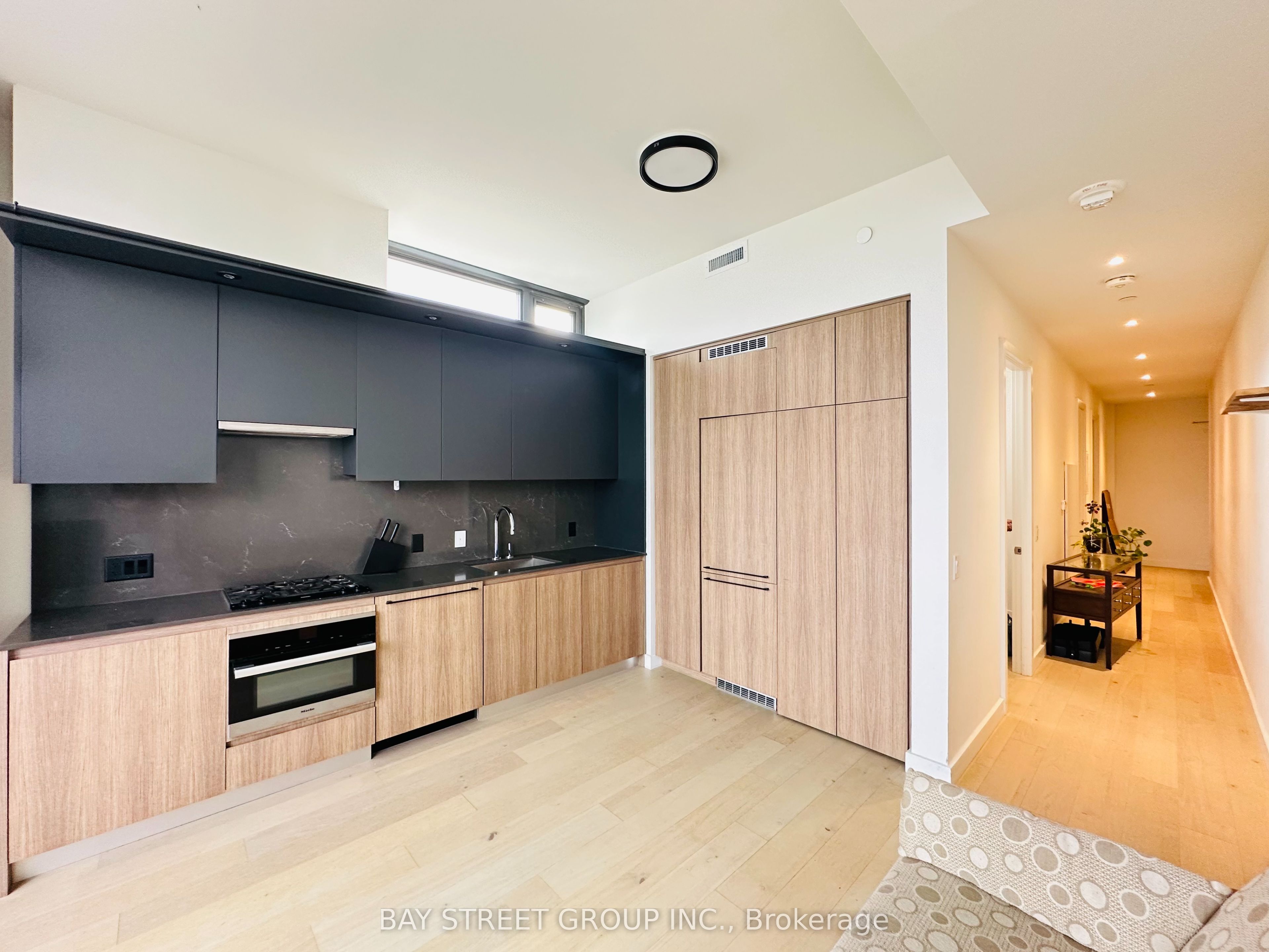 81 Wellesley Street E 2207 Property Photo 18