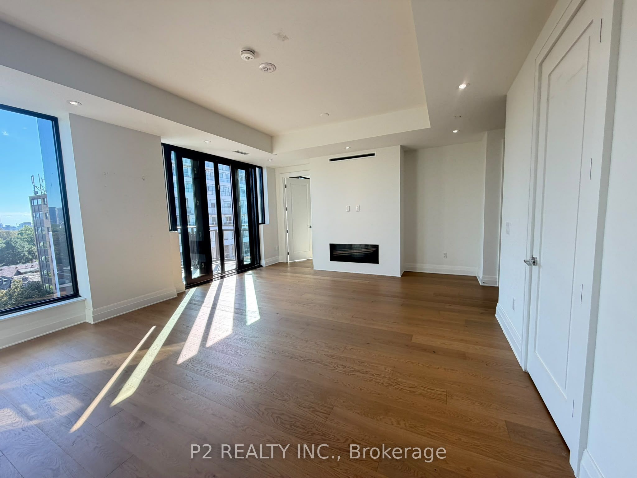 2 Forest Hill Road 806 Property Photo 4