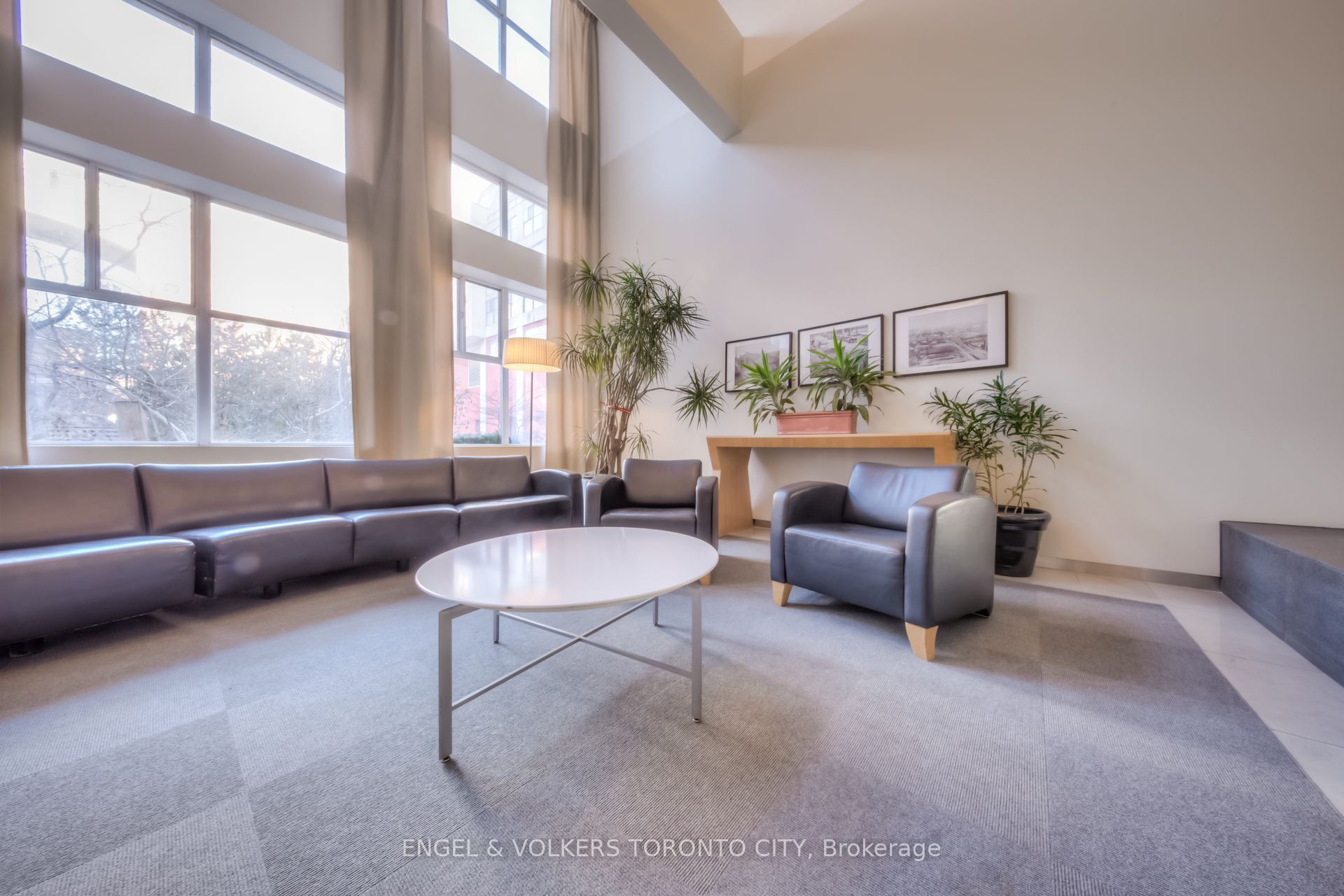 222 The Esplanade 306 Property Photo 4