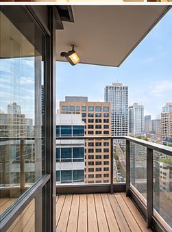 85 Bloor Street E 2007 Property Photo 2