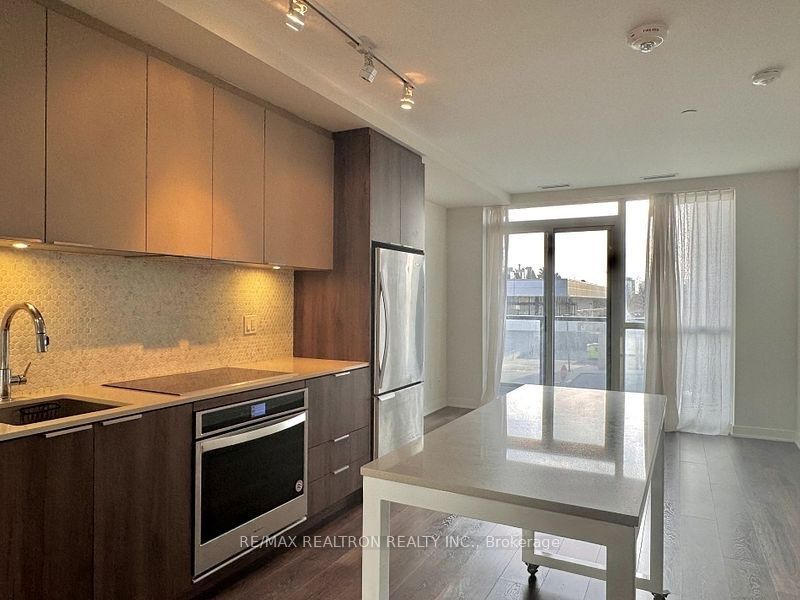 2 Sonic Way 201 Property Photo 10