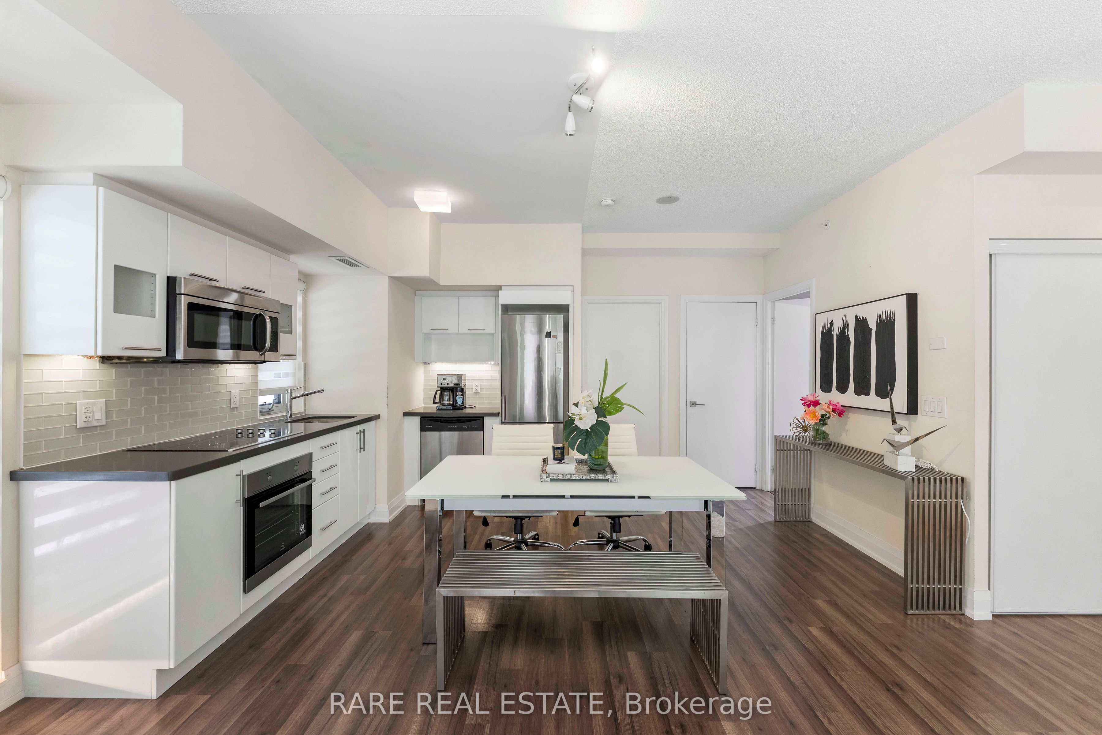 555 Wilson Avenue E113 Property Photo 16