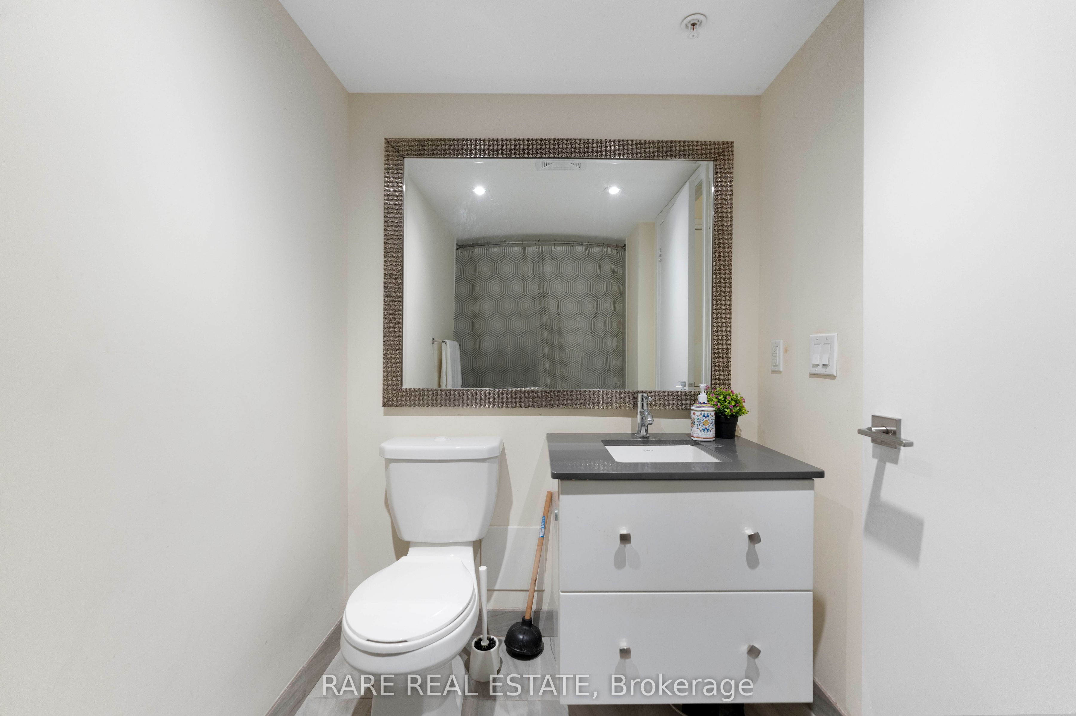 555 Wilson Avenue E113 Property Photo 22
