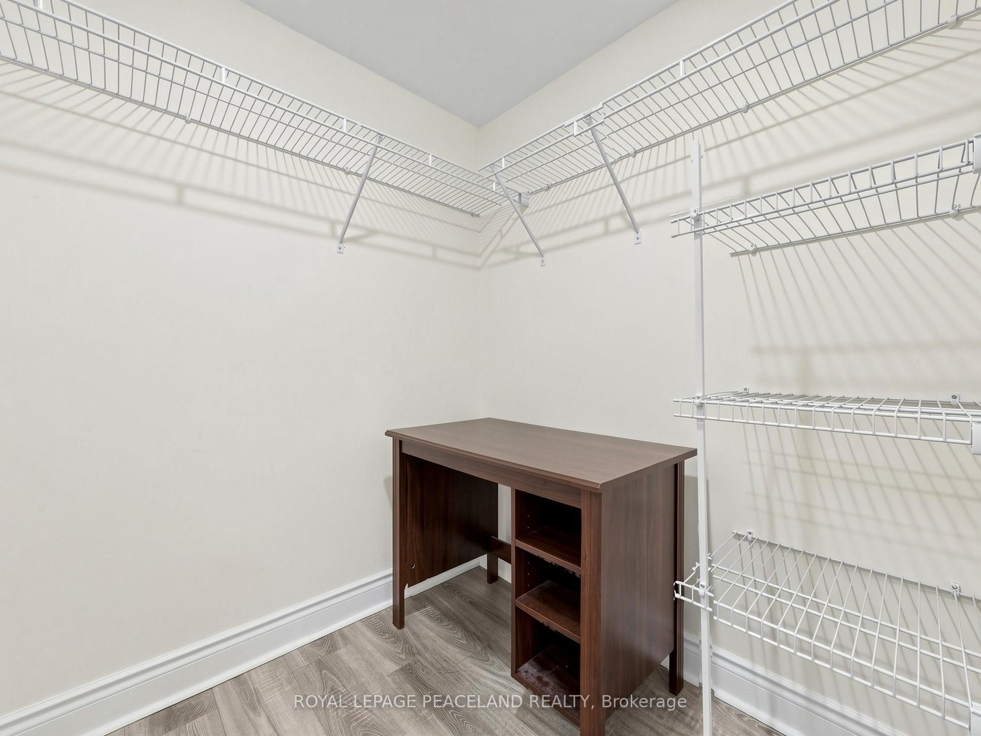 25 Greenview Avenue 2326 Property Photo 15
