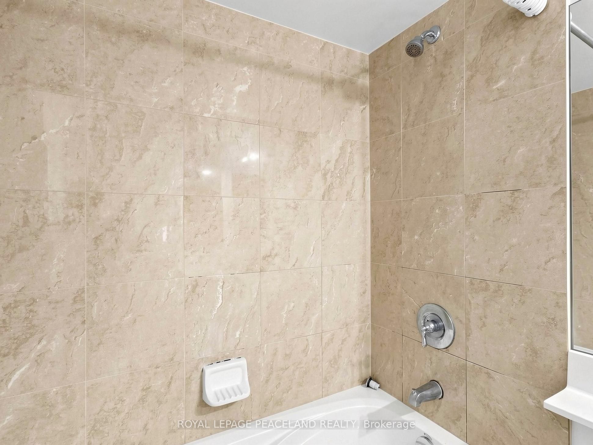 25 Greenview Avenue 2326 Property Photo 18