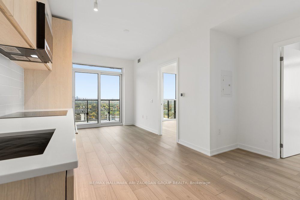 110 Broadway Avenue 3109 Property Photo 14