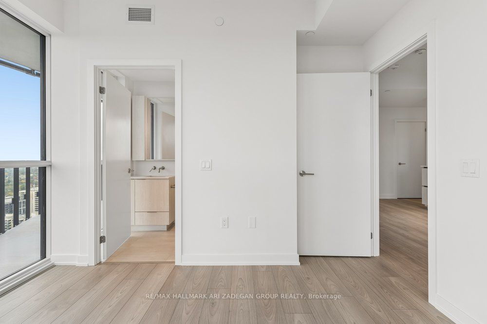 110 Broadway Avenue 3109 Property Photo 35