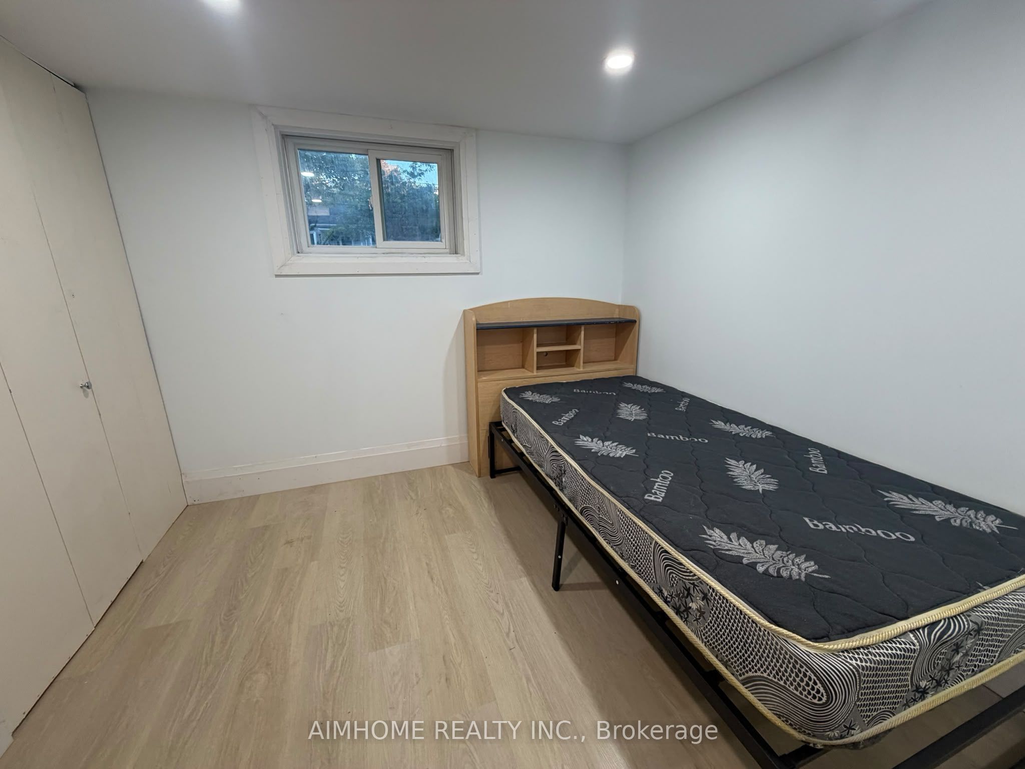 26 Patricia Avenue Lower-2 Property Photo 6