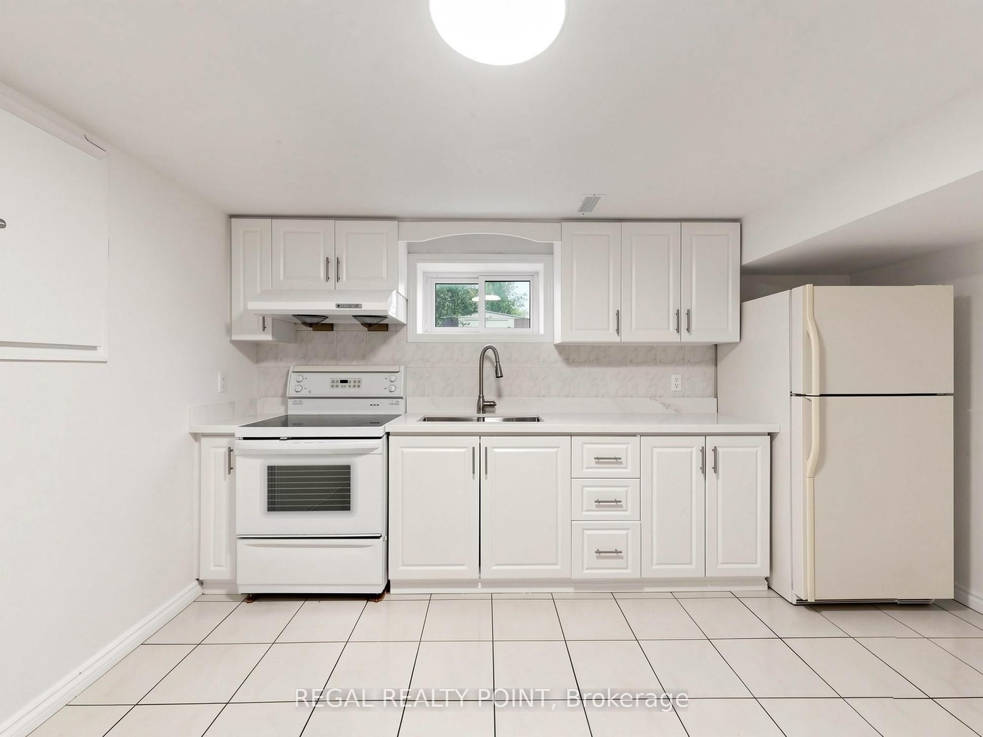 71 Clydesdale Drive Basement Property Photo 10