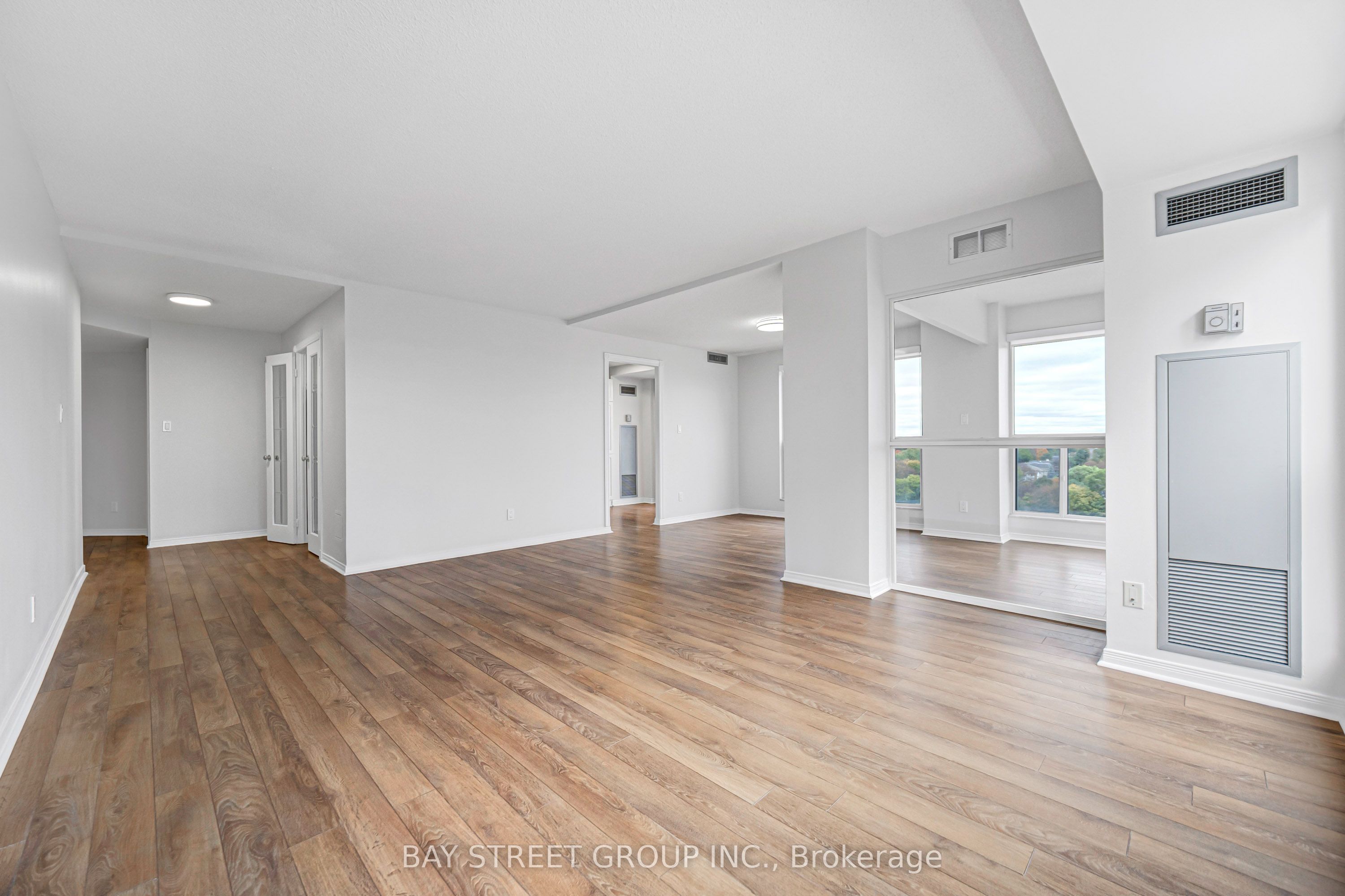 28 Hollywood Avenue 906 Property Photo 21