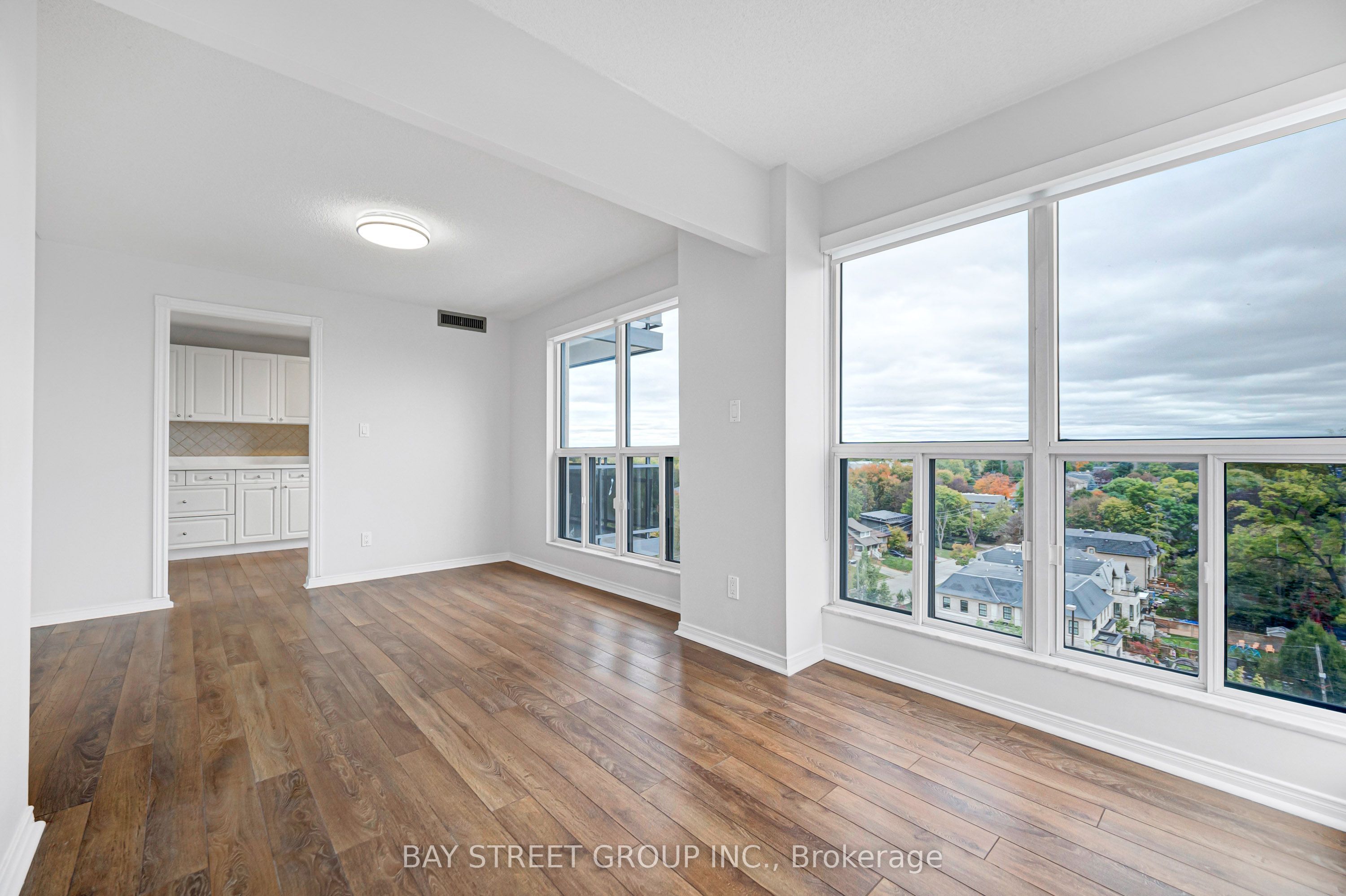28 Hollywood Avenue 906 Property Photo 27