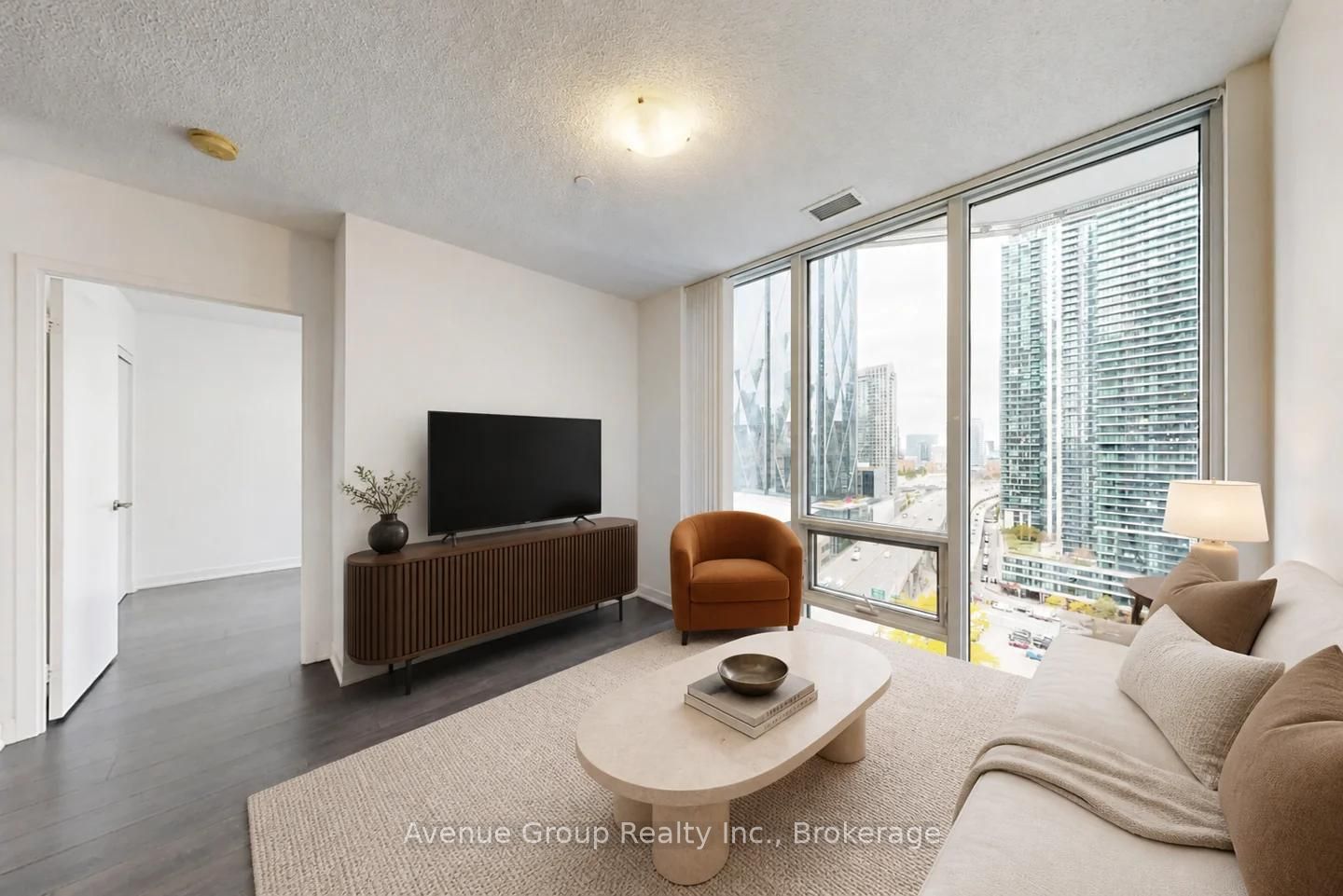 100 Harbour Street 1705 Property Photo 13