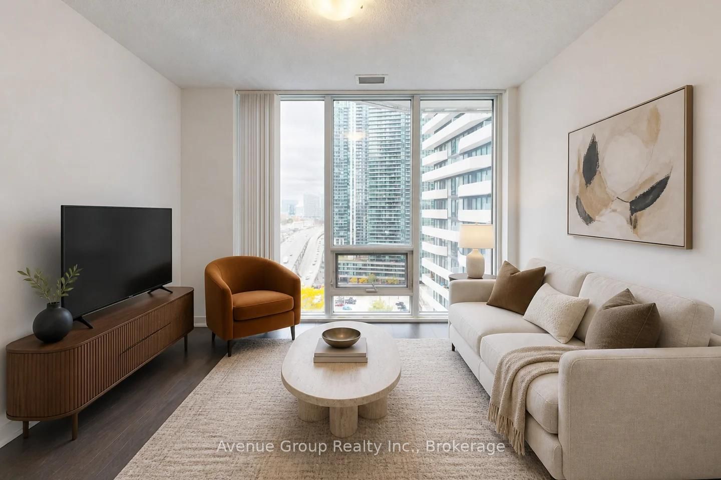 100 Harbour Street 1705 Property Photo 15