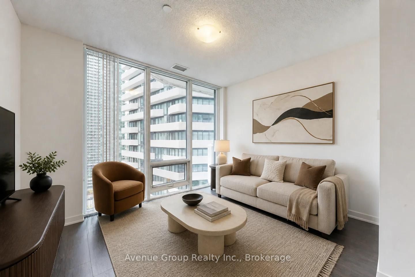 100 Harbour Street 1705 Property Photo 17