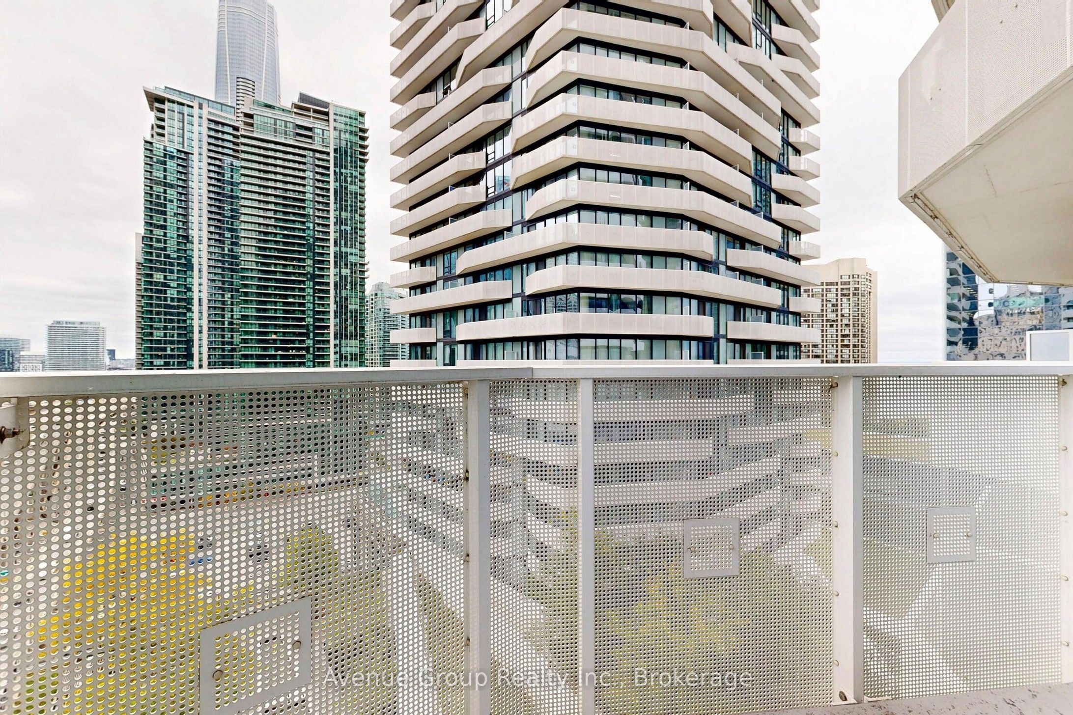 100 Harbour Street 1705 Property Photo 35