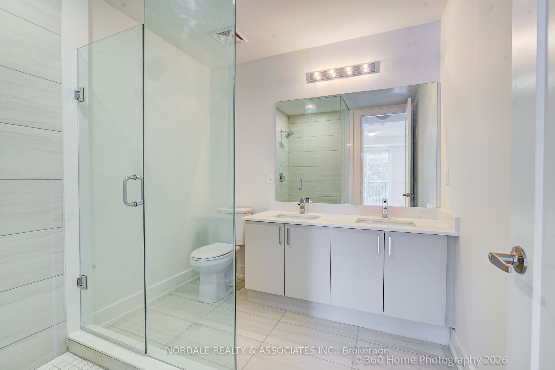 1680 Victoria Park Avenue B215 Property Photo 9