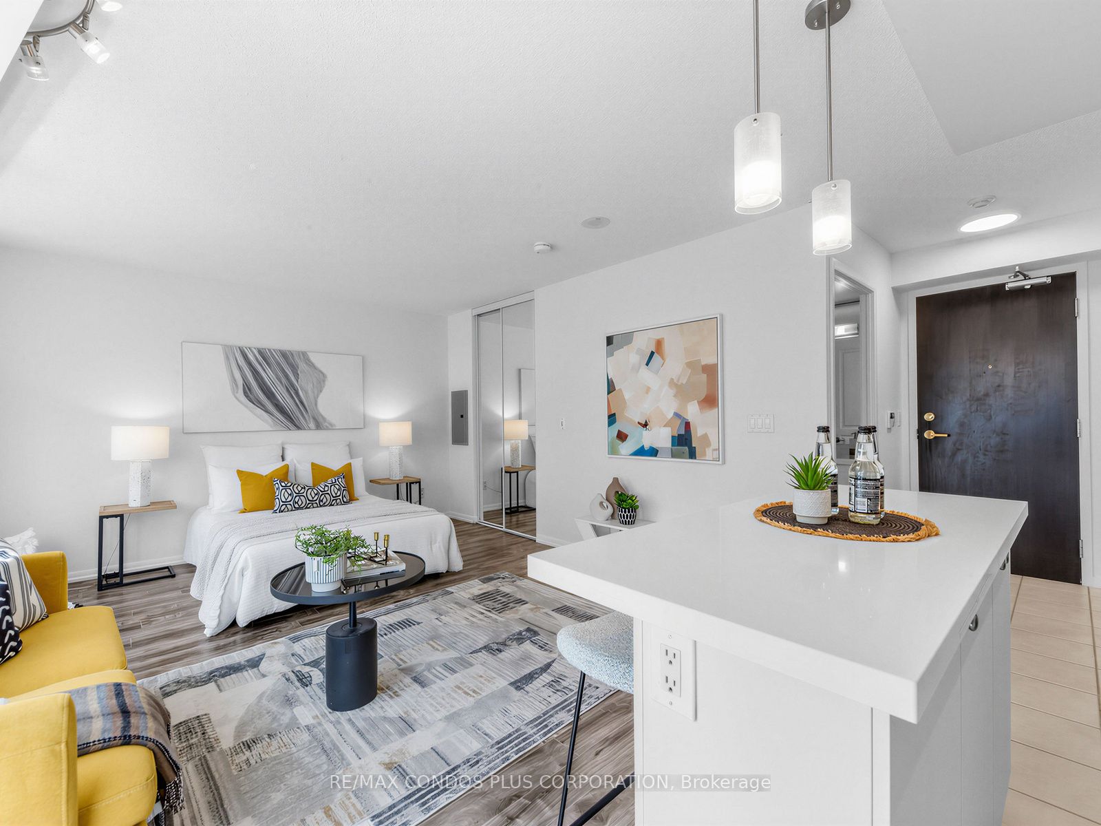 18 Yonge Street 1012 Property Photo 14