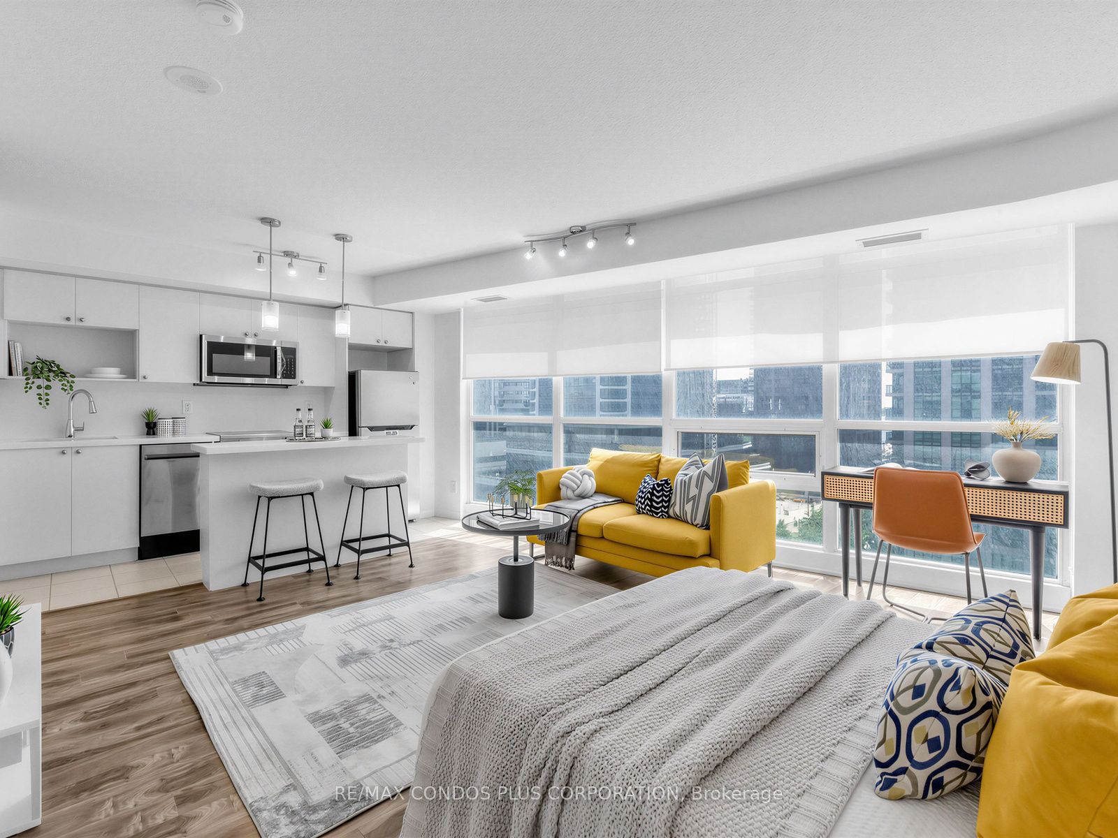 18 Yonge Street 1012 Property Photo 20