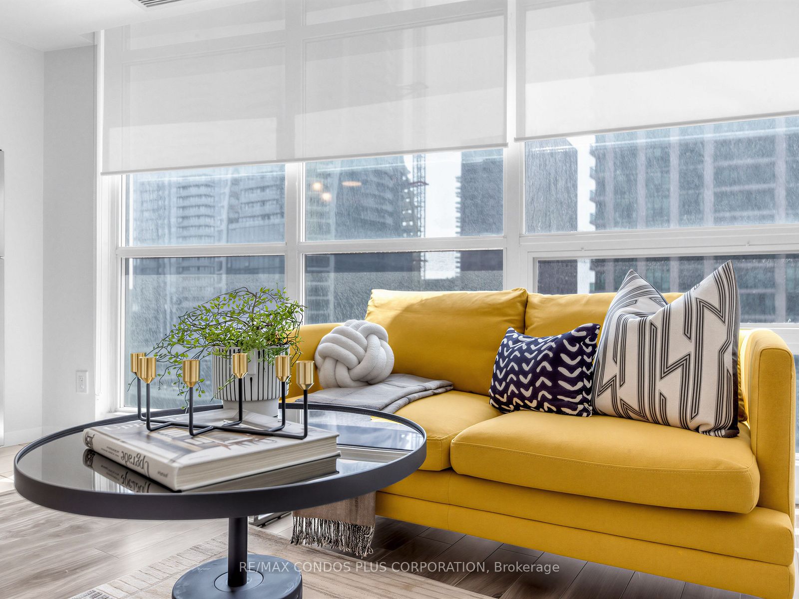 18 Yonge Street 1012 Property Photo 21