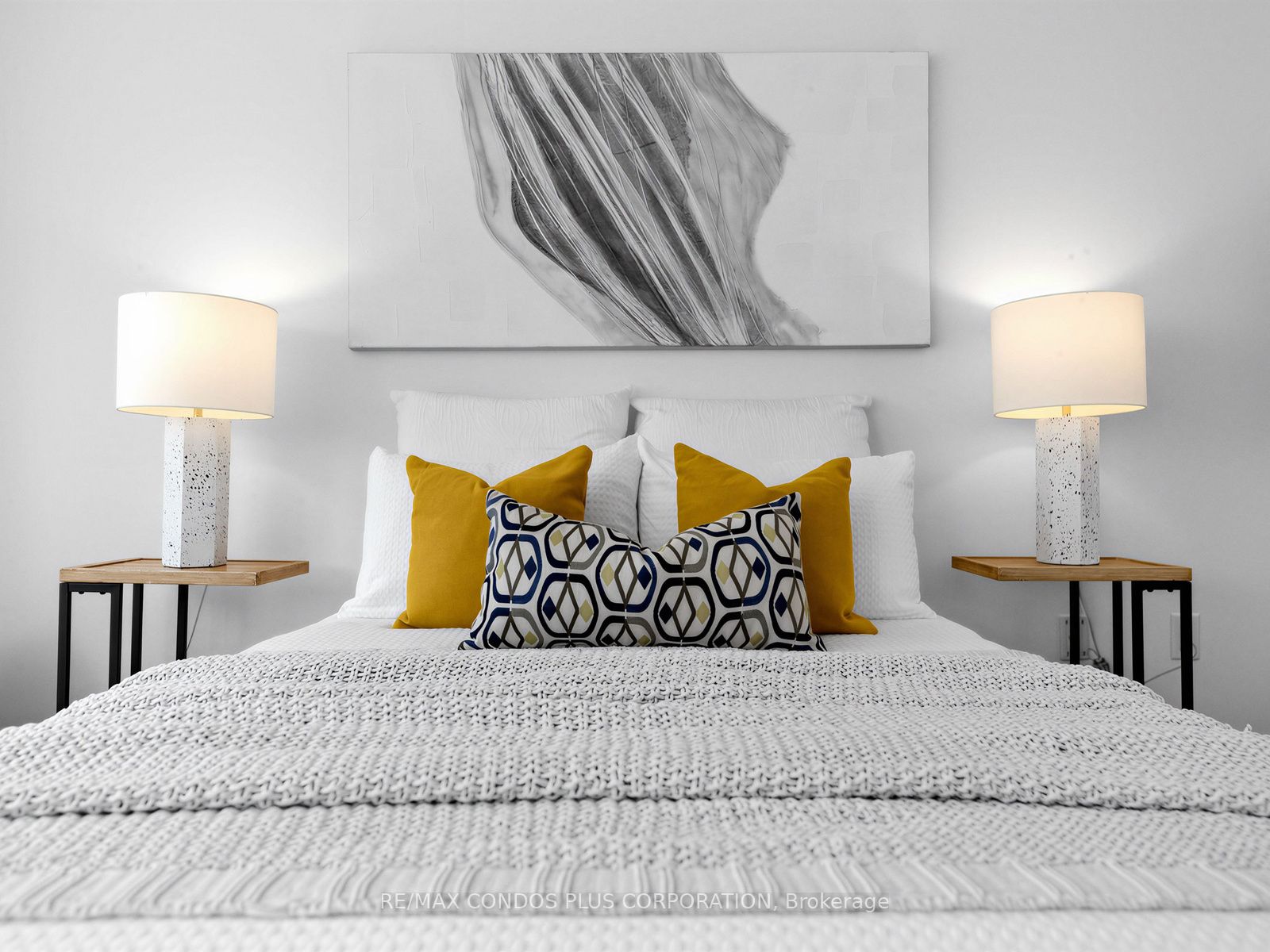 18 Yonge Street 1012 Property Photo 22