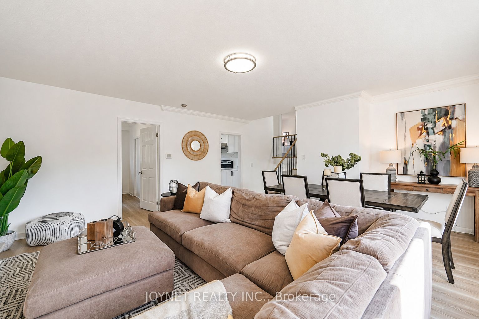 42 Brucedale Crescent Property Photo 13