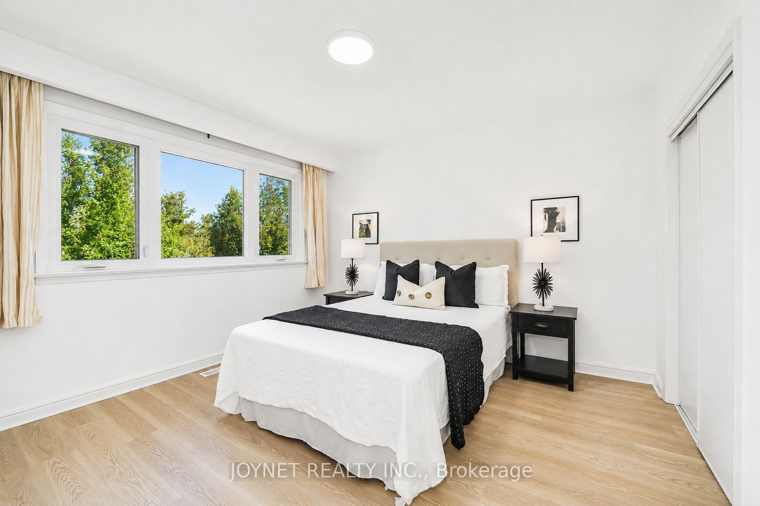 42 Brucedale Crescent Property Photo 23