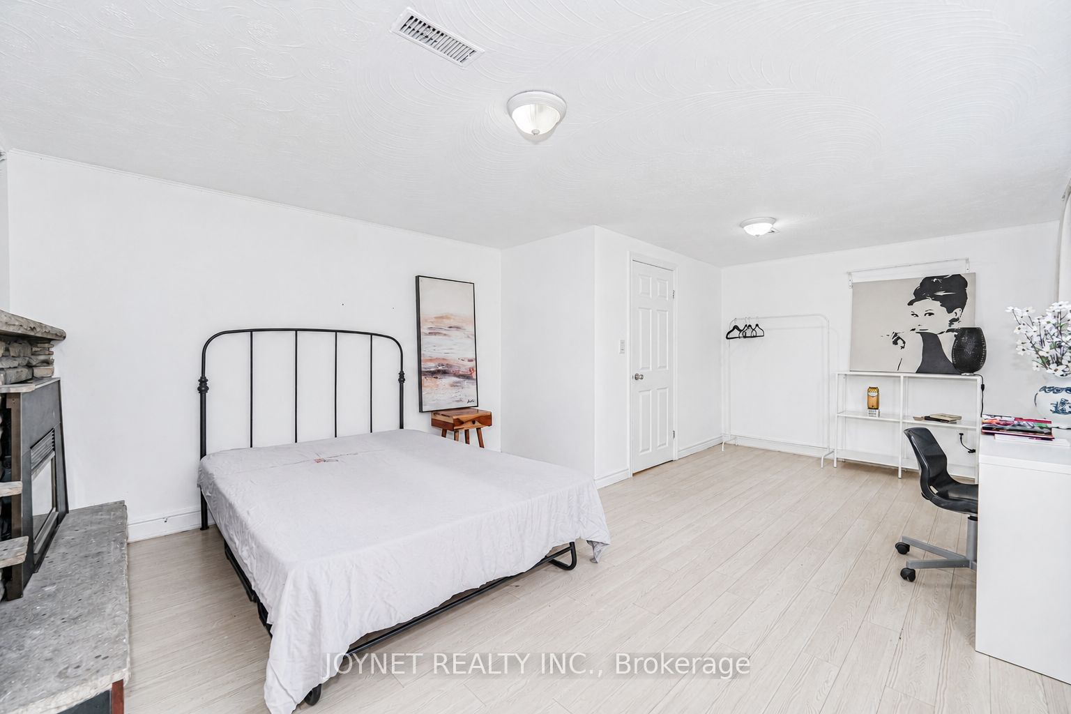42 Brucedale Crescent Property Photo 30