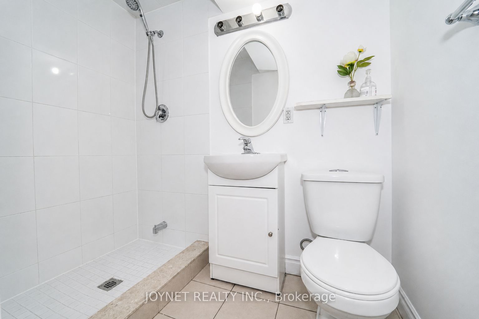 42 Brucedale Crescent Property Photo 32