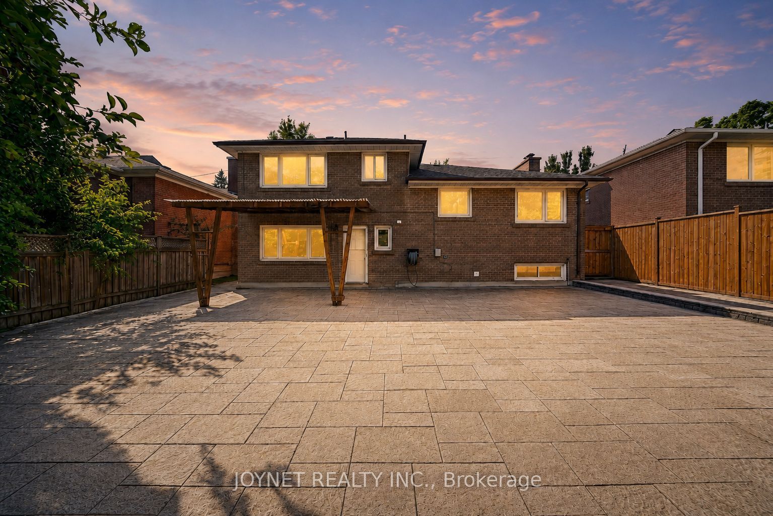 42 Brucedale Crescent Property Photo 35