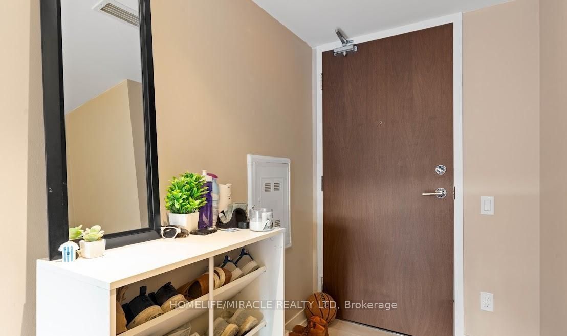 80 Queens Wharf Road 1612 Property Photo 3