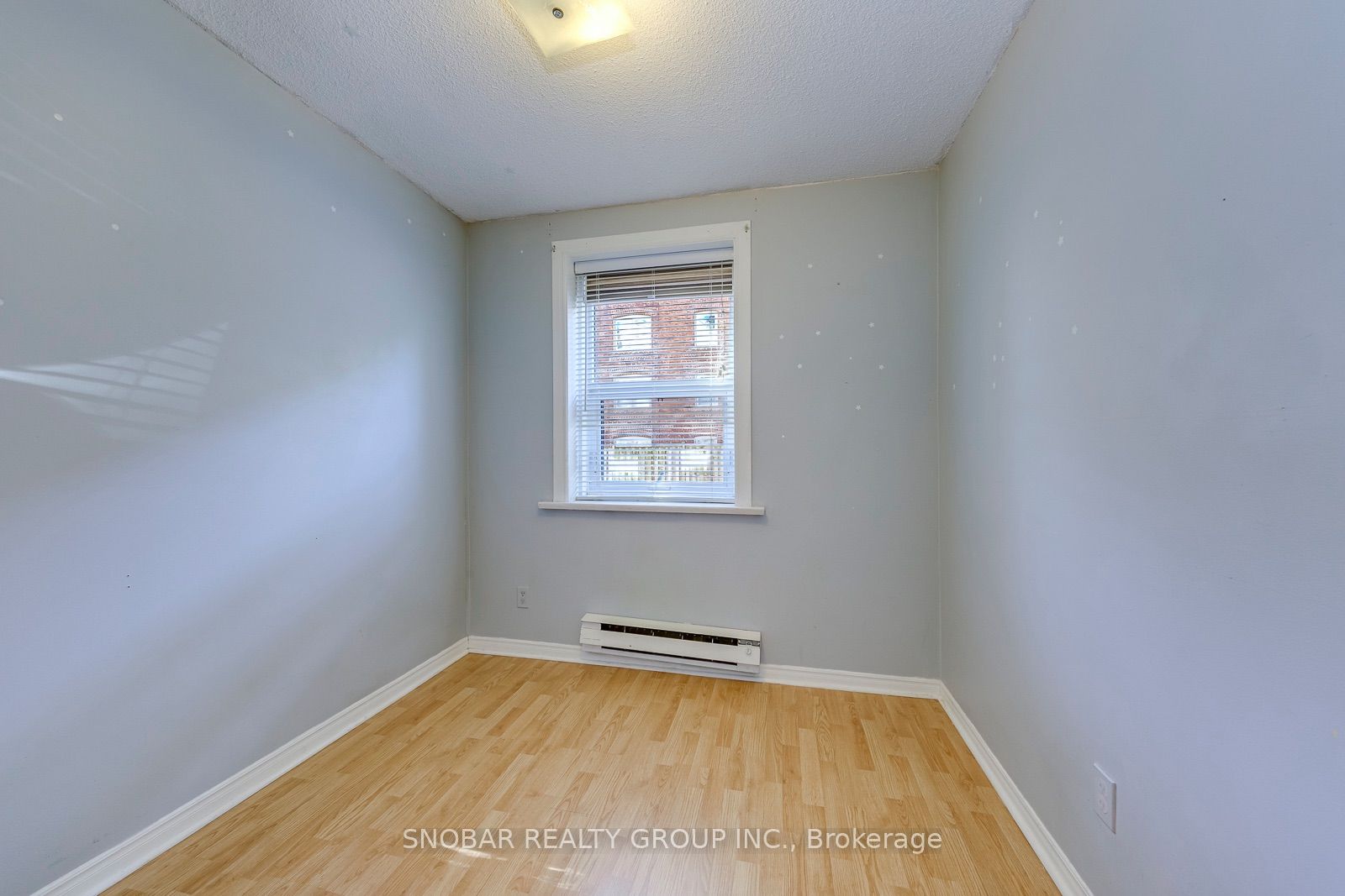 114 Vaughan Road 105 Property Photo 13