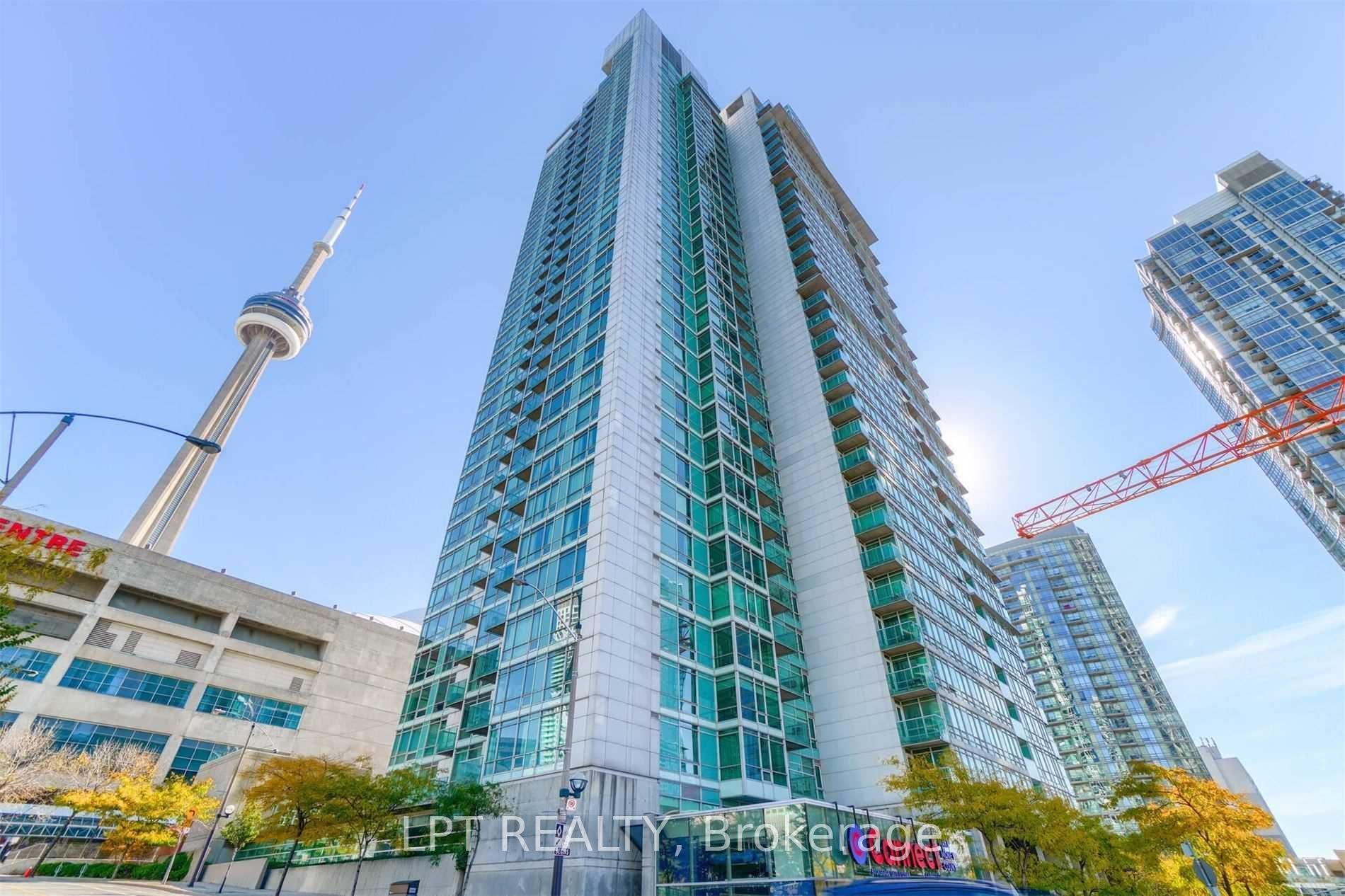 81 Navy Wharf Court 1002 Property Photo 1