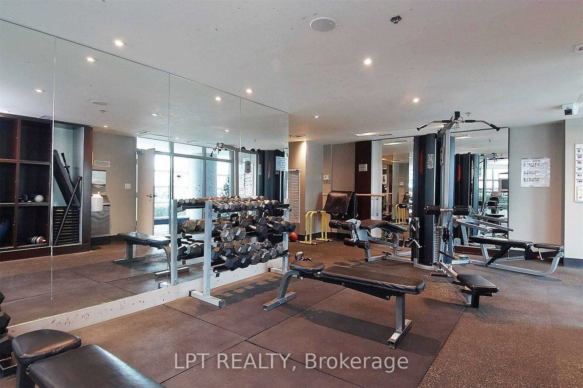 81 Navy Wharf Court 1002 Property Photo 19
