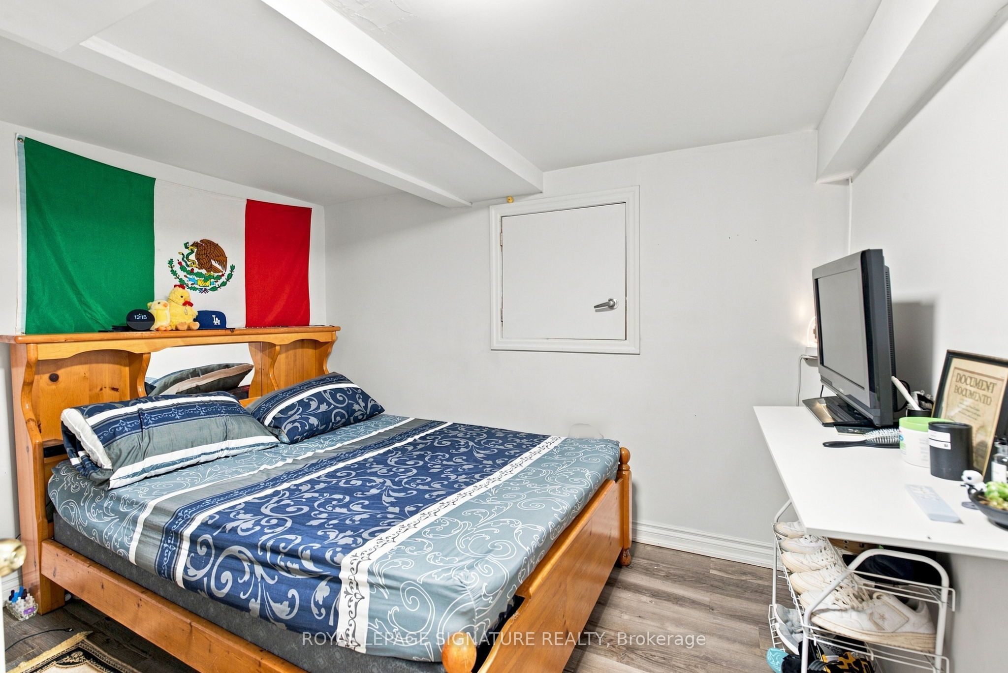 35 Regal Road Property Photo 35