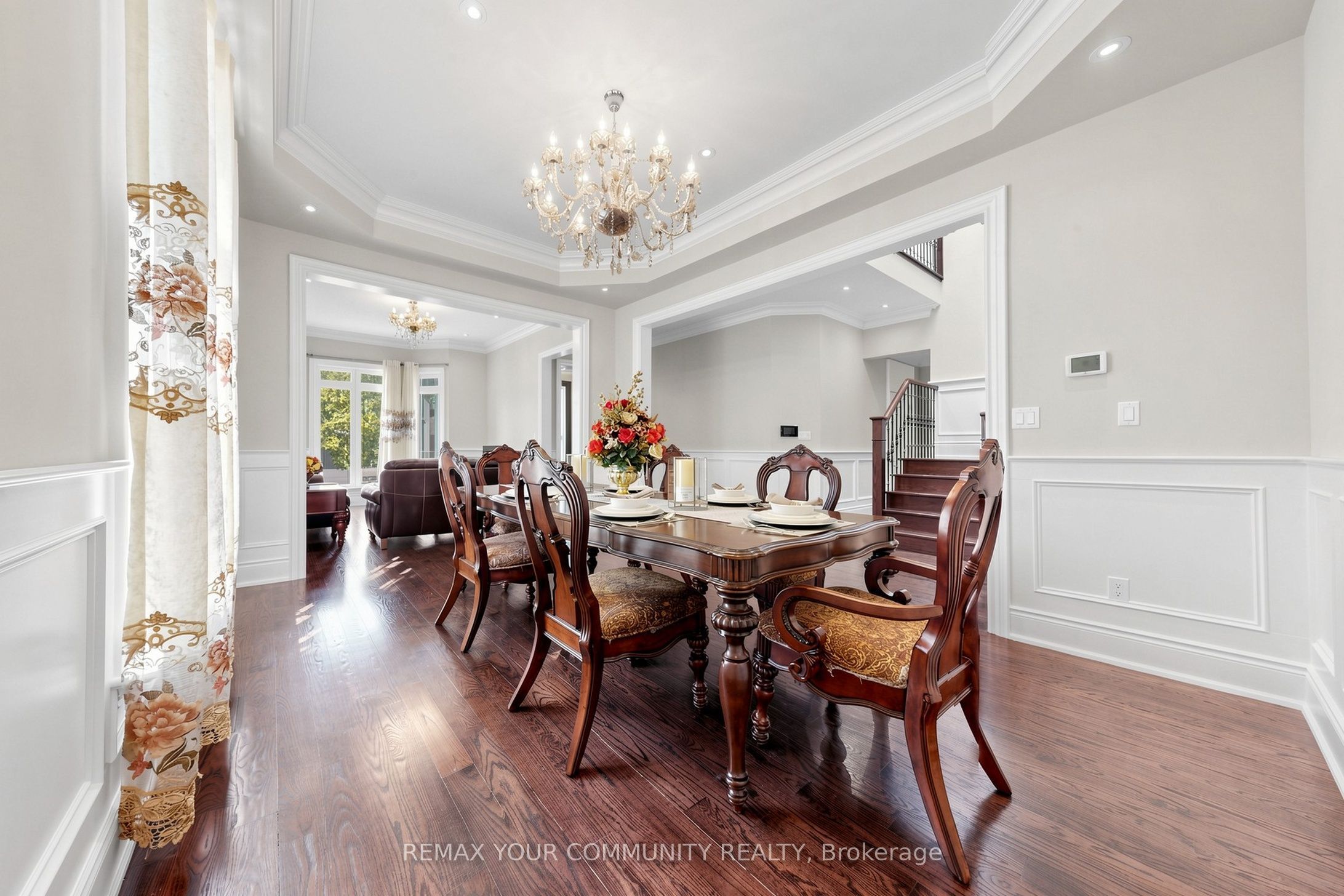 39 Moore Park Avenue Property Photo 8