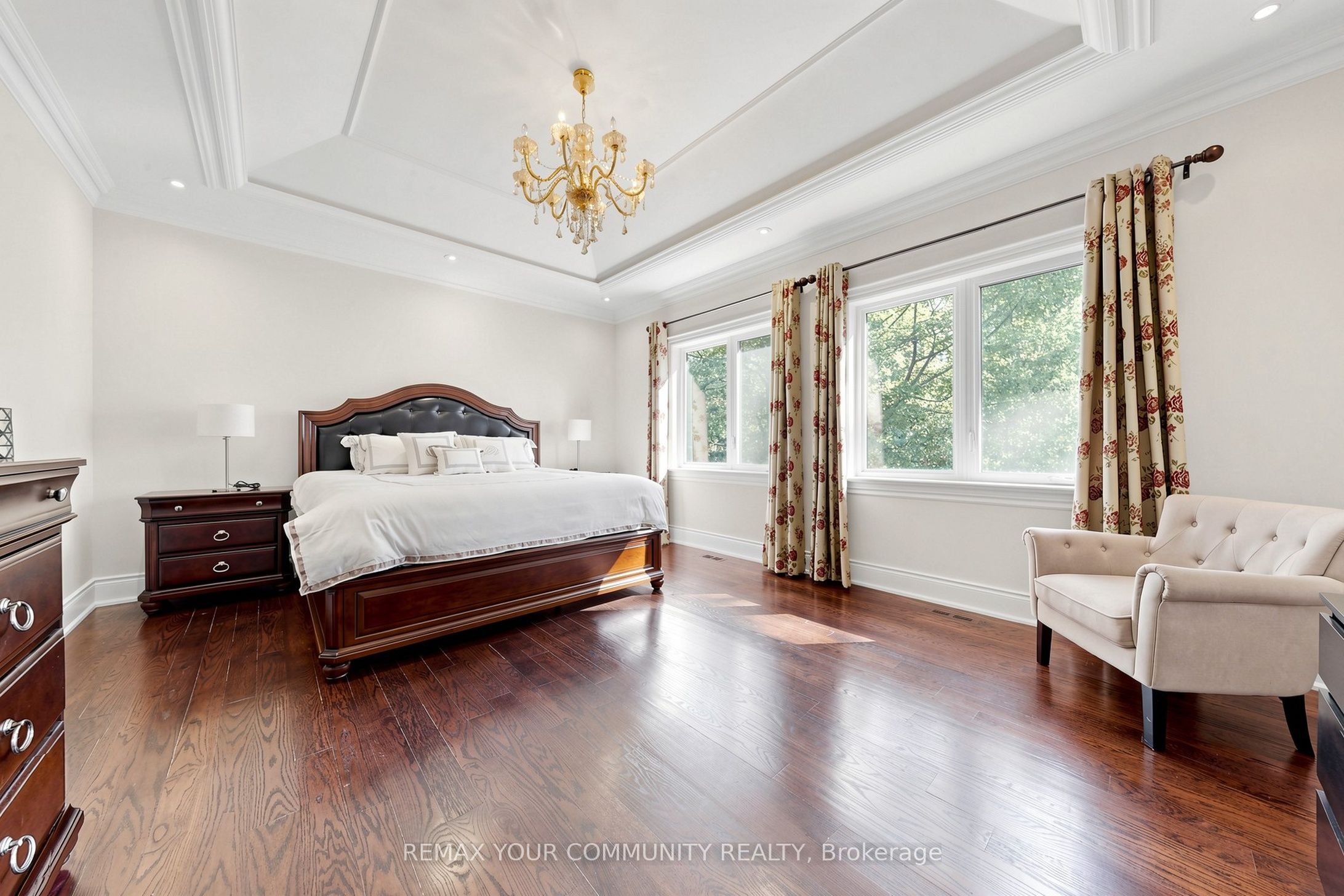 39 Moore Park Avenue Property Photo 23