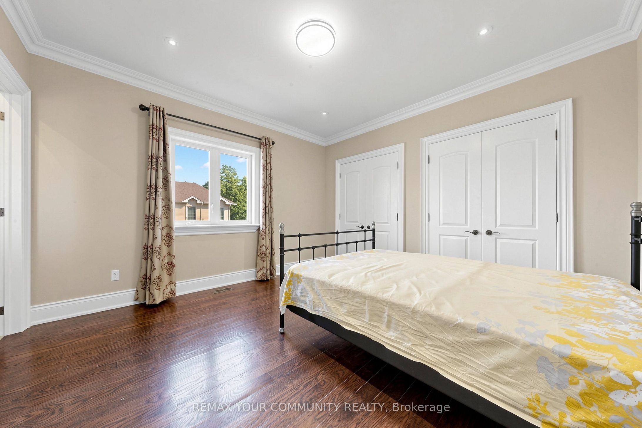 39 Moore Park Avenue Property Photo 34