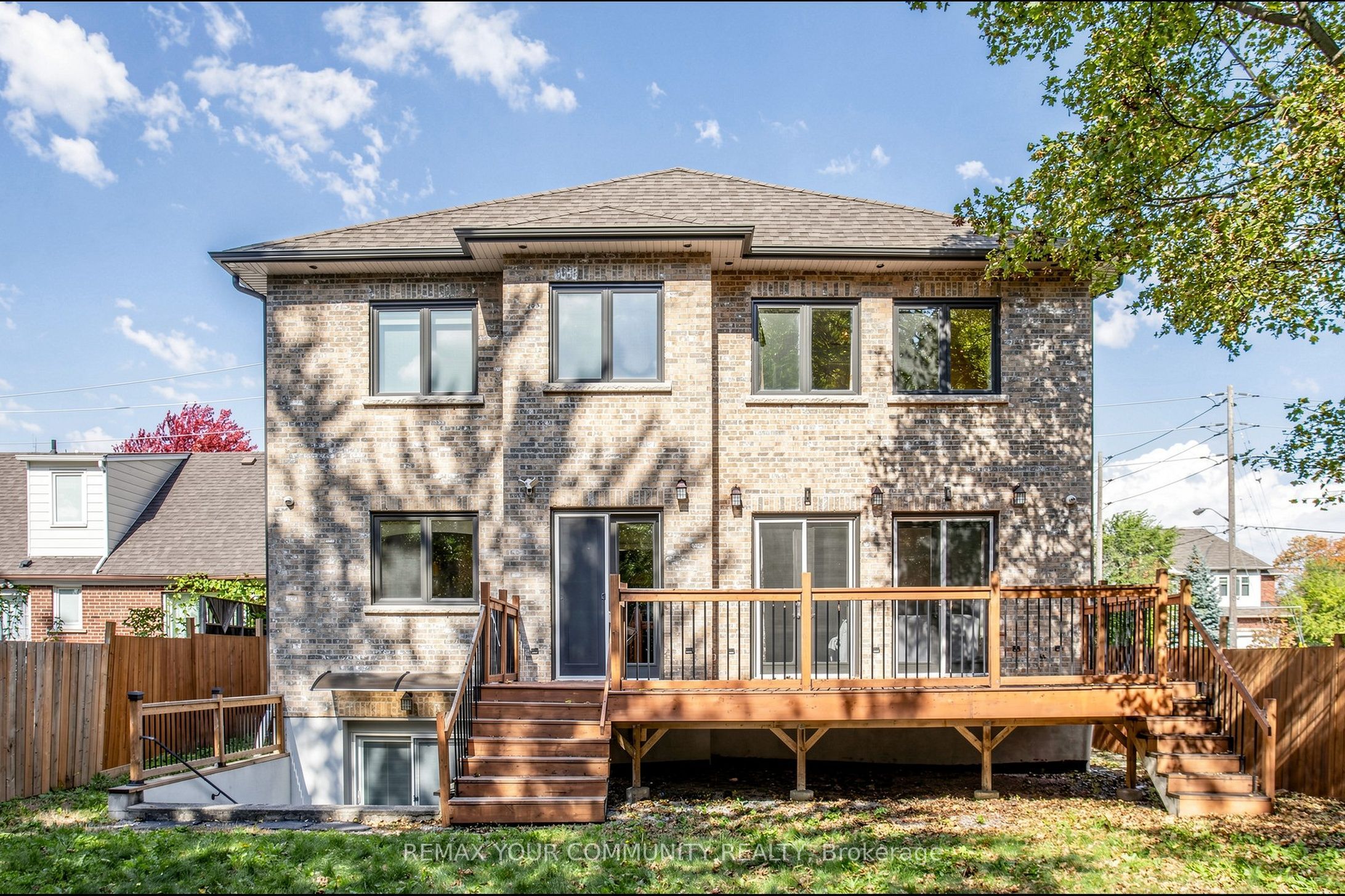 39 Moore Park Avenue Property Photo 46