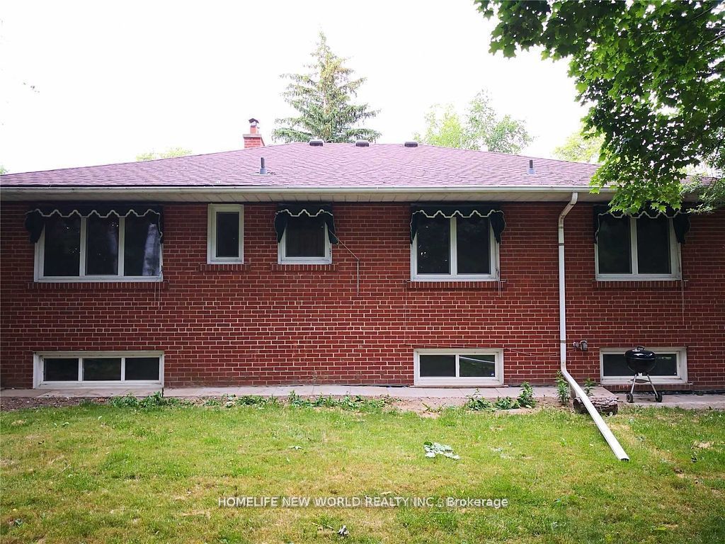 10 Millgate Crescent Property Photo 16