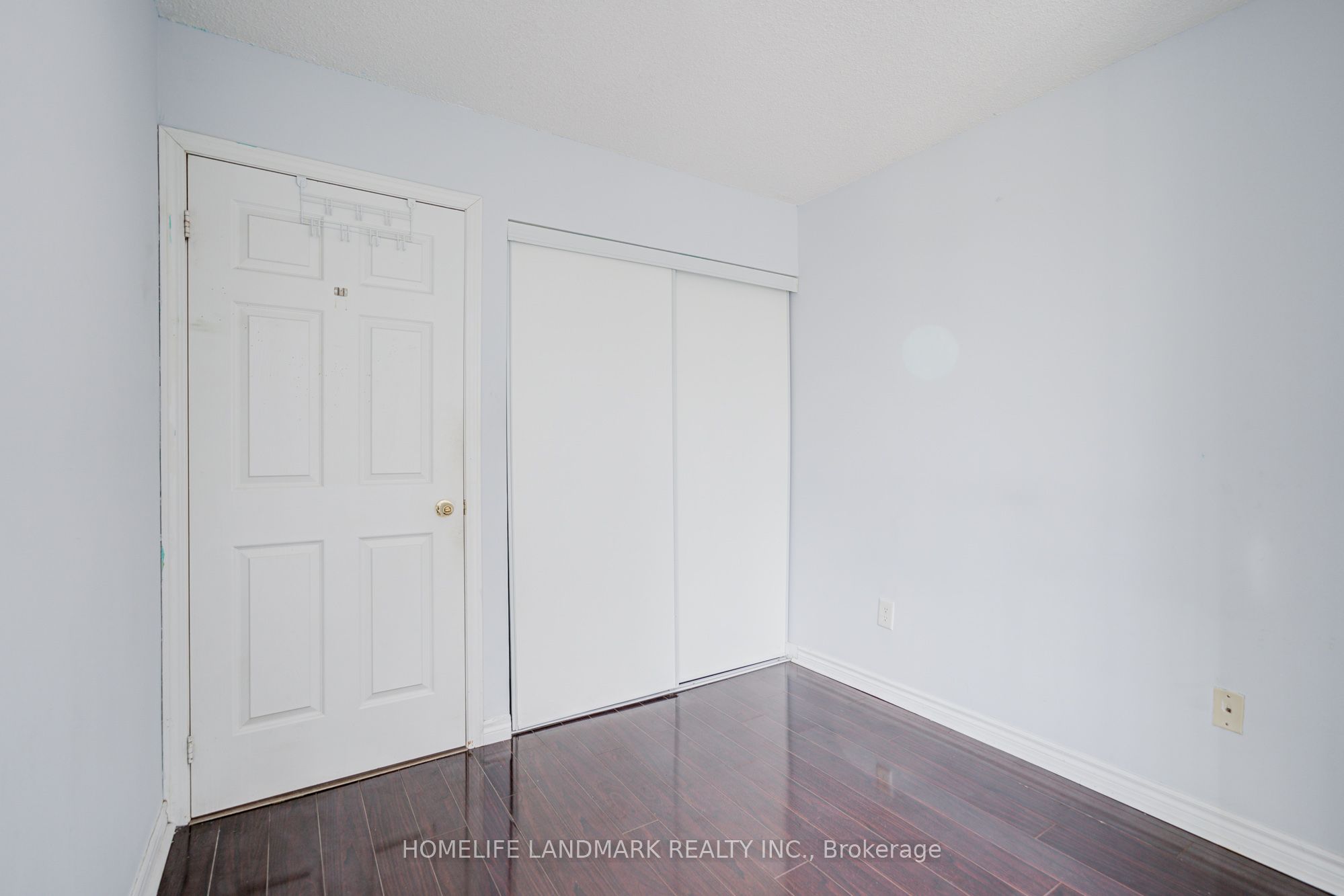 7 Lorraine Drive 1111 Property Photo 30