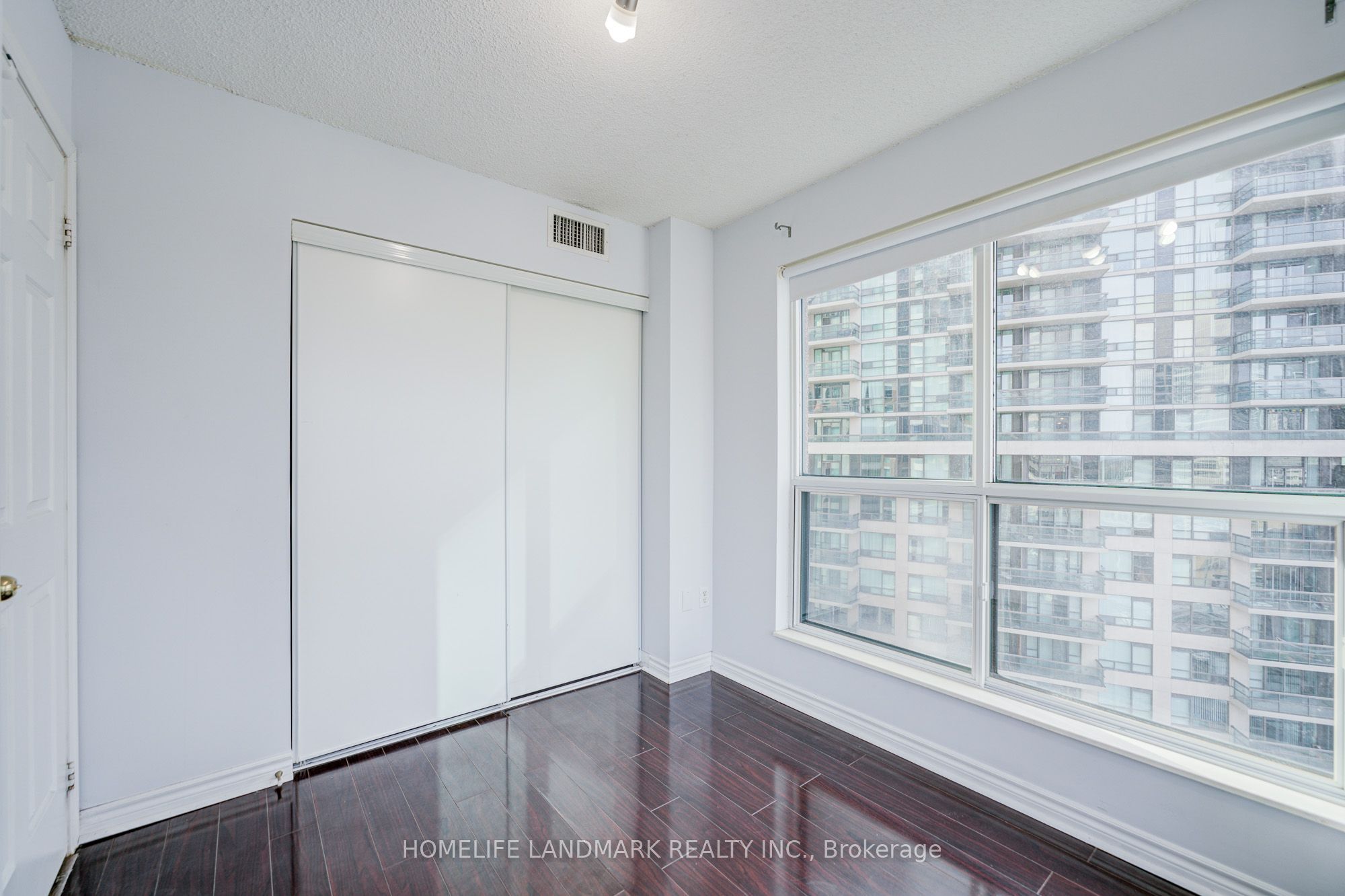 7 Lorraine Drive 1111 Property Photo 33