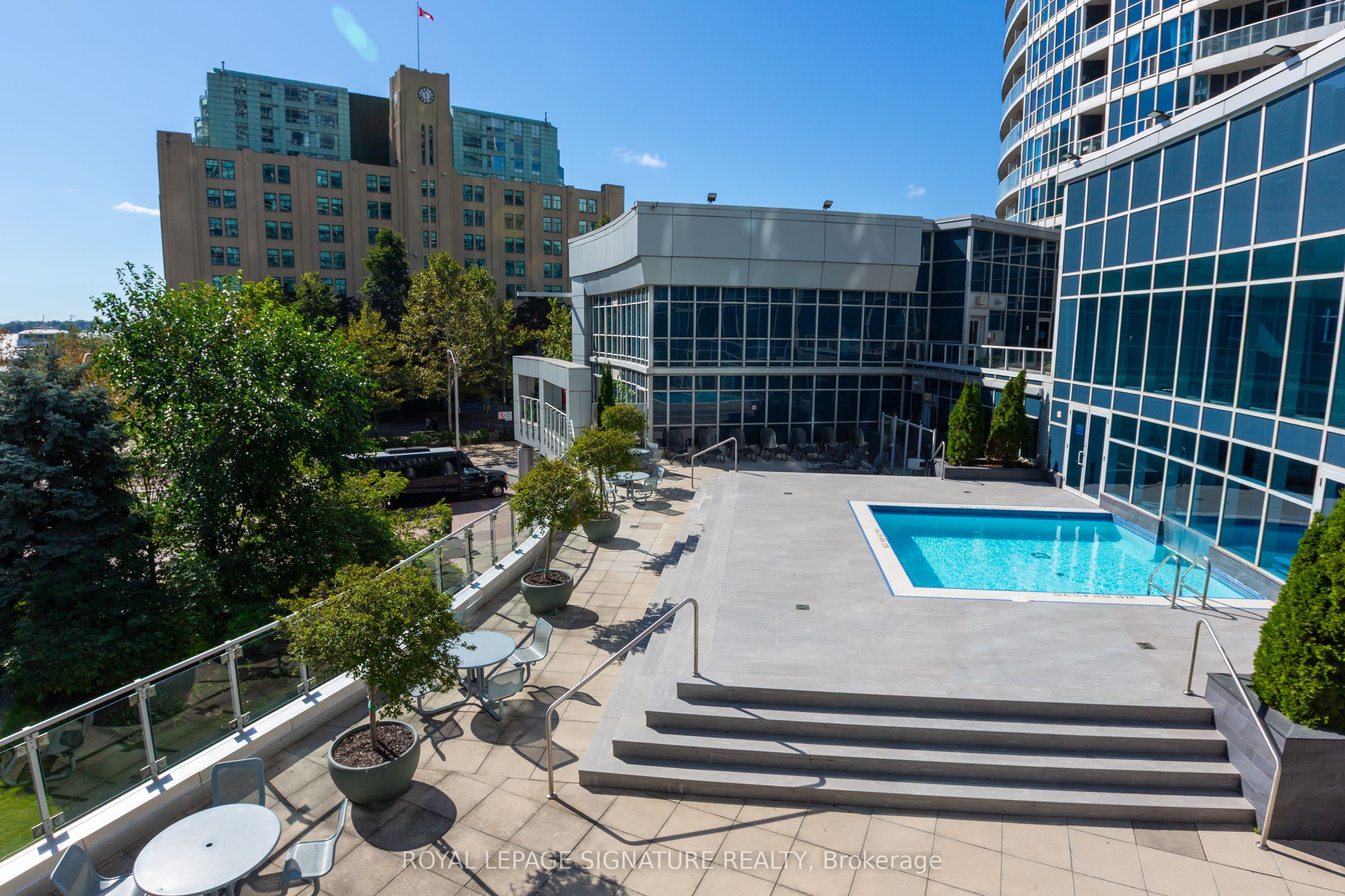 218 Queens Quay W 510 Property Photo 34